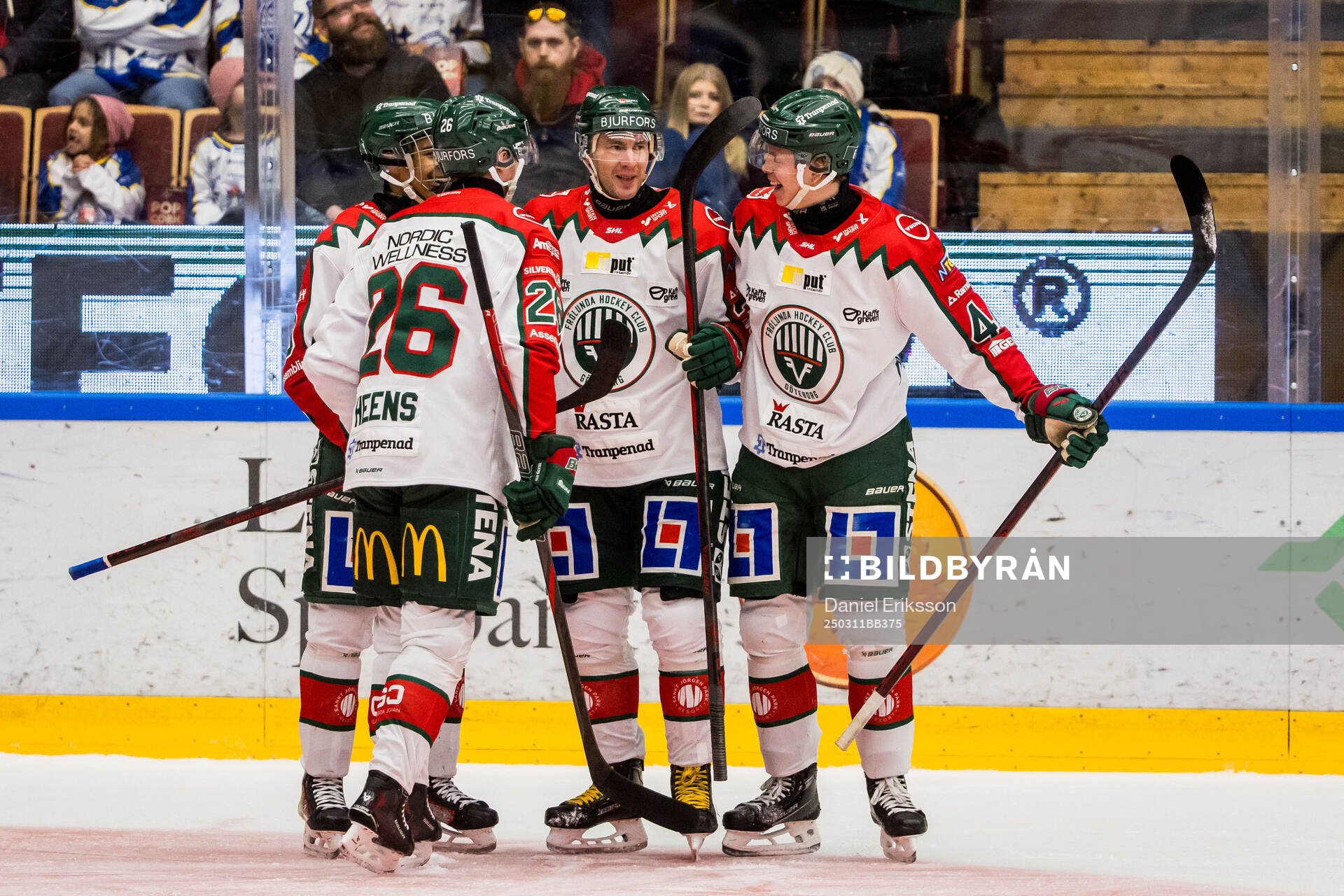 Frölundas Mikael Ruohomaa jublar
