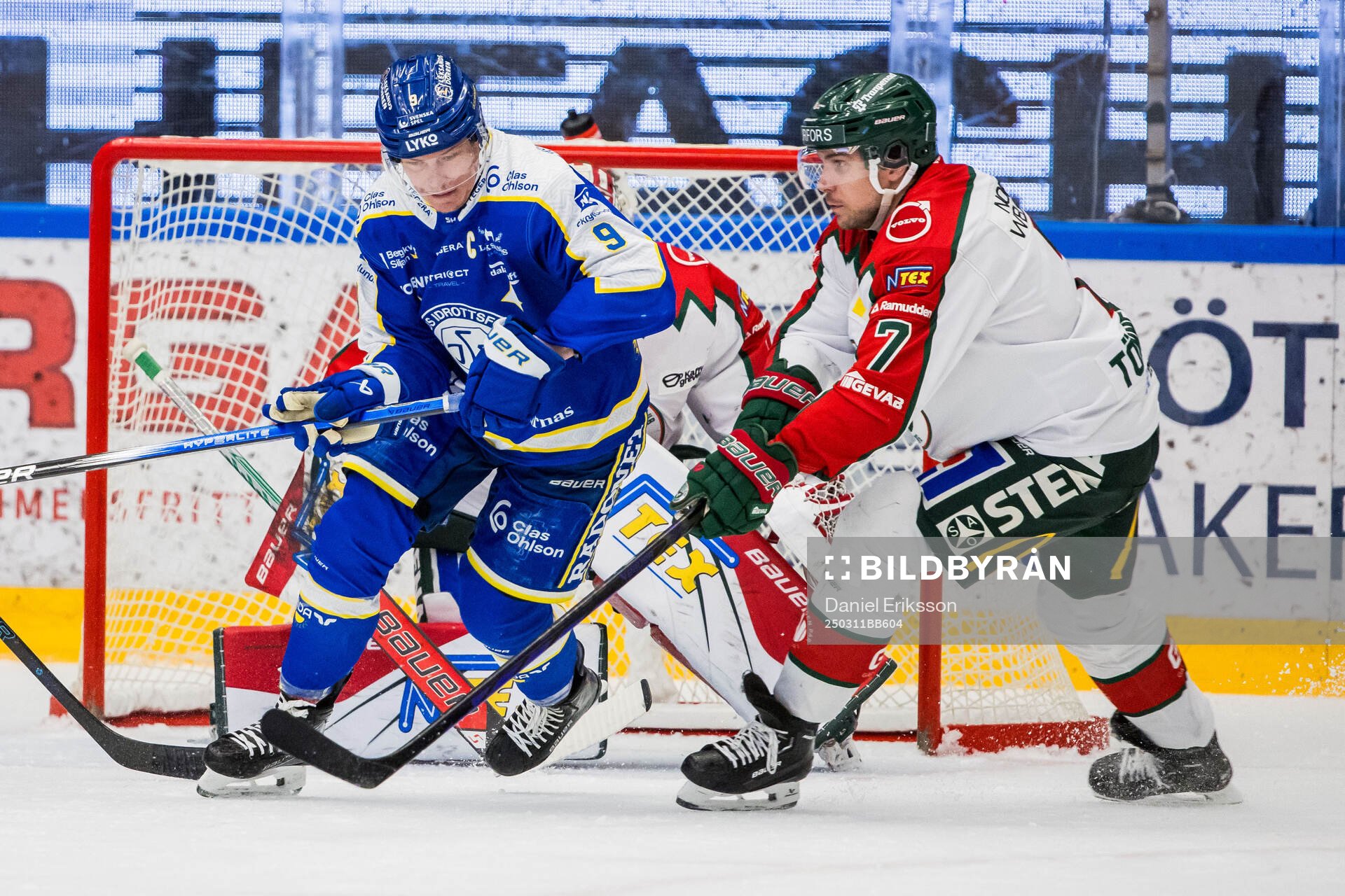 Leksands Patrik Zackrisson och Frölundas Henrik Tömmernes