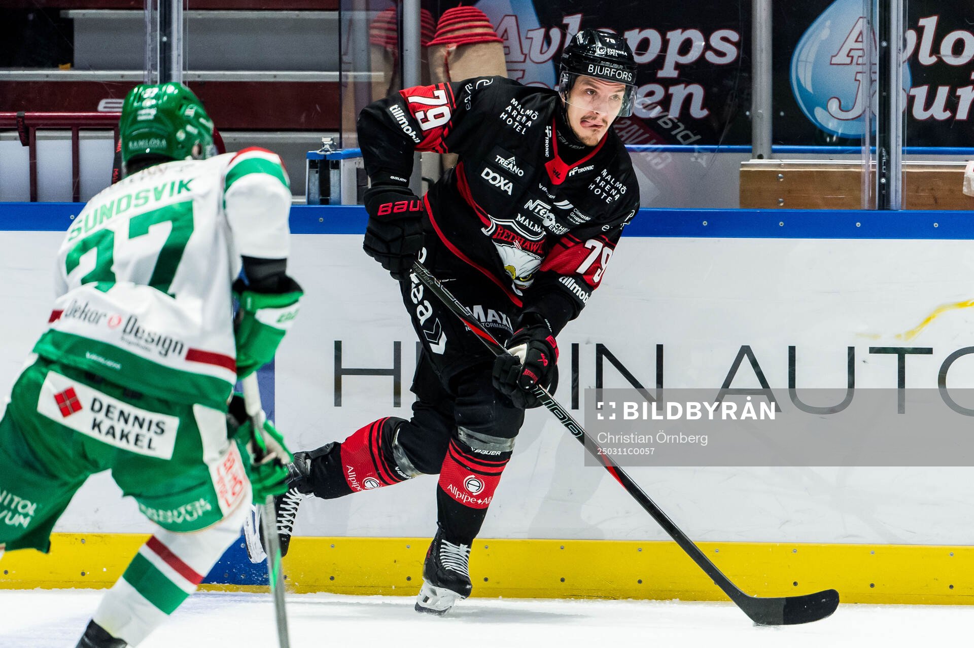 Malmö Redhawks Jakub Galvas och Rögles Albin Sundsvik