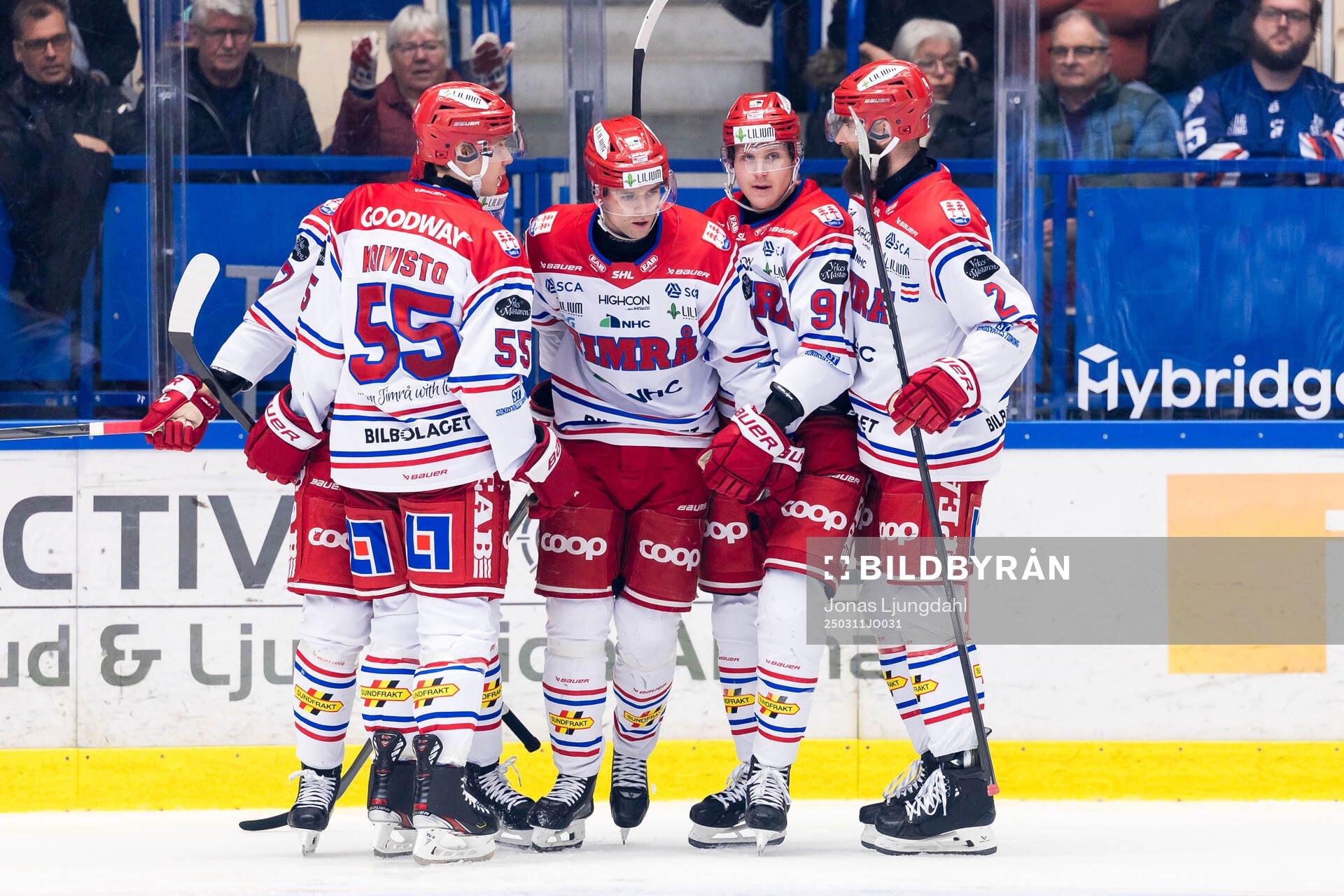 Timrås Emil Pettersson jublar