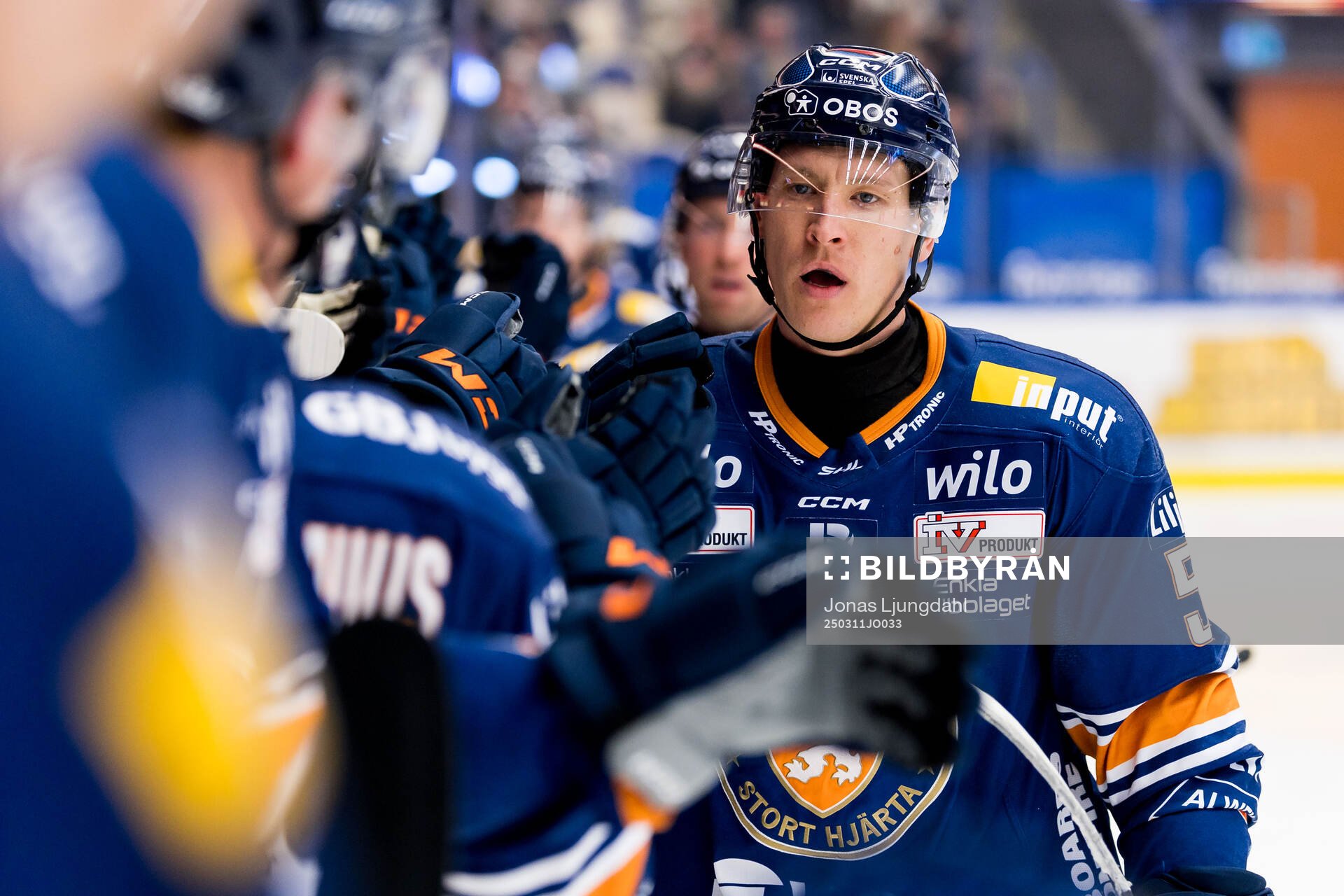 Växjös Emil Sylvegård jublar