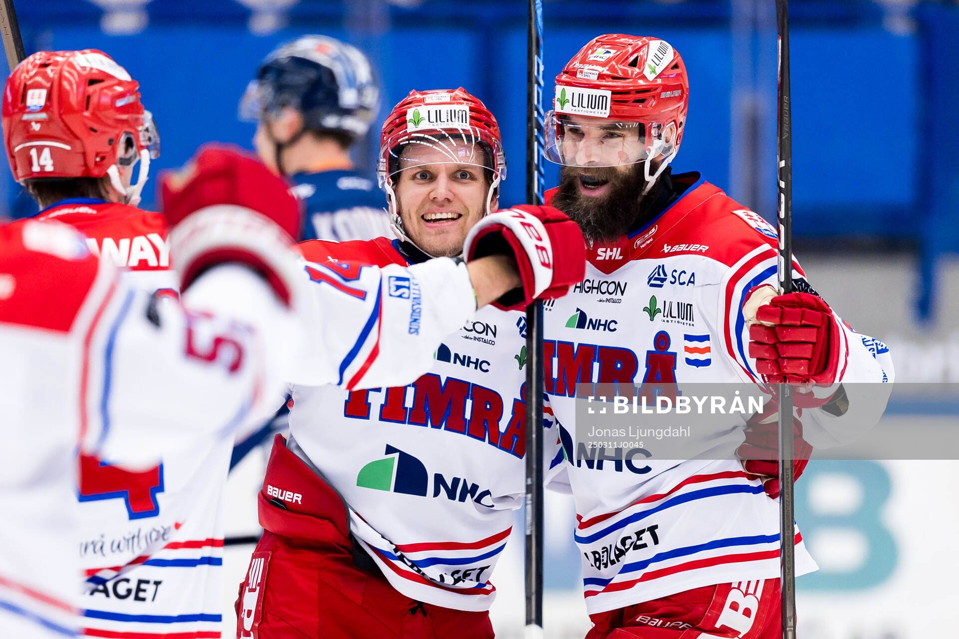 Timrås Anton Wedin och Per Svensson jublar