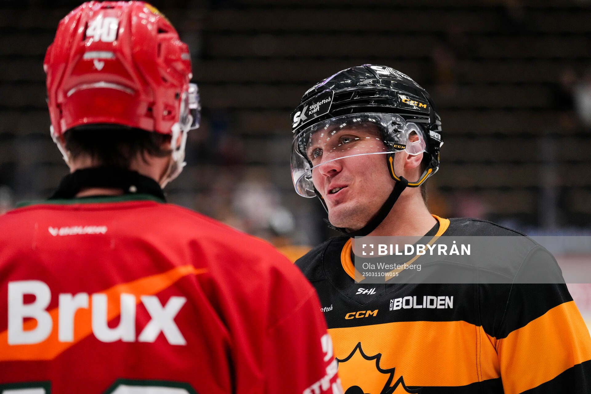 Modos David Bernhardt och Skellefteås Max Lindholm