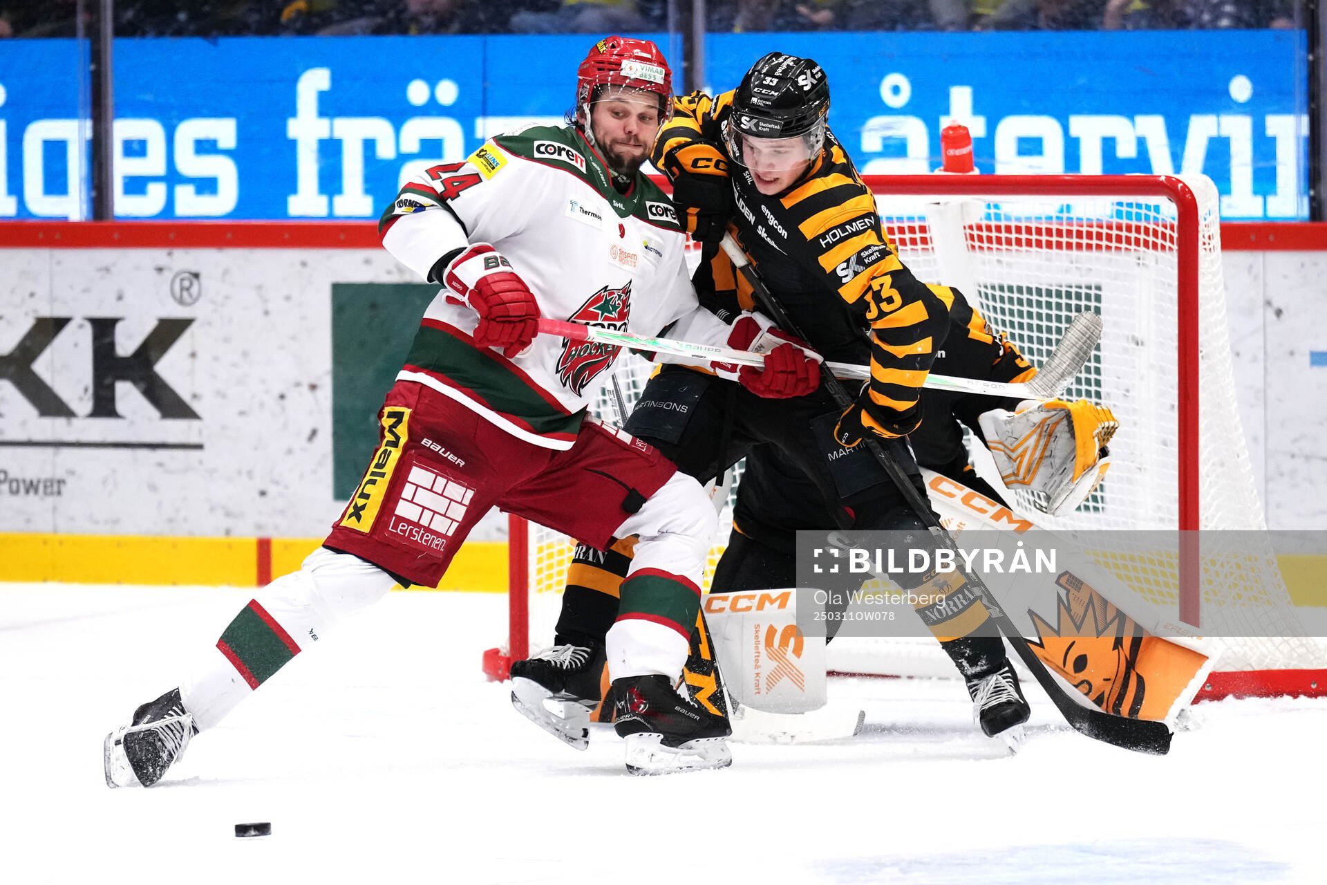 Modos Måns Carlsson och Skellefteås Zeb Forsfjäll