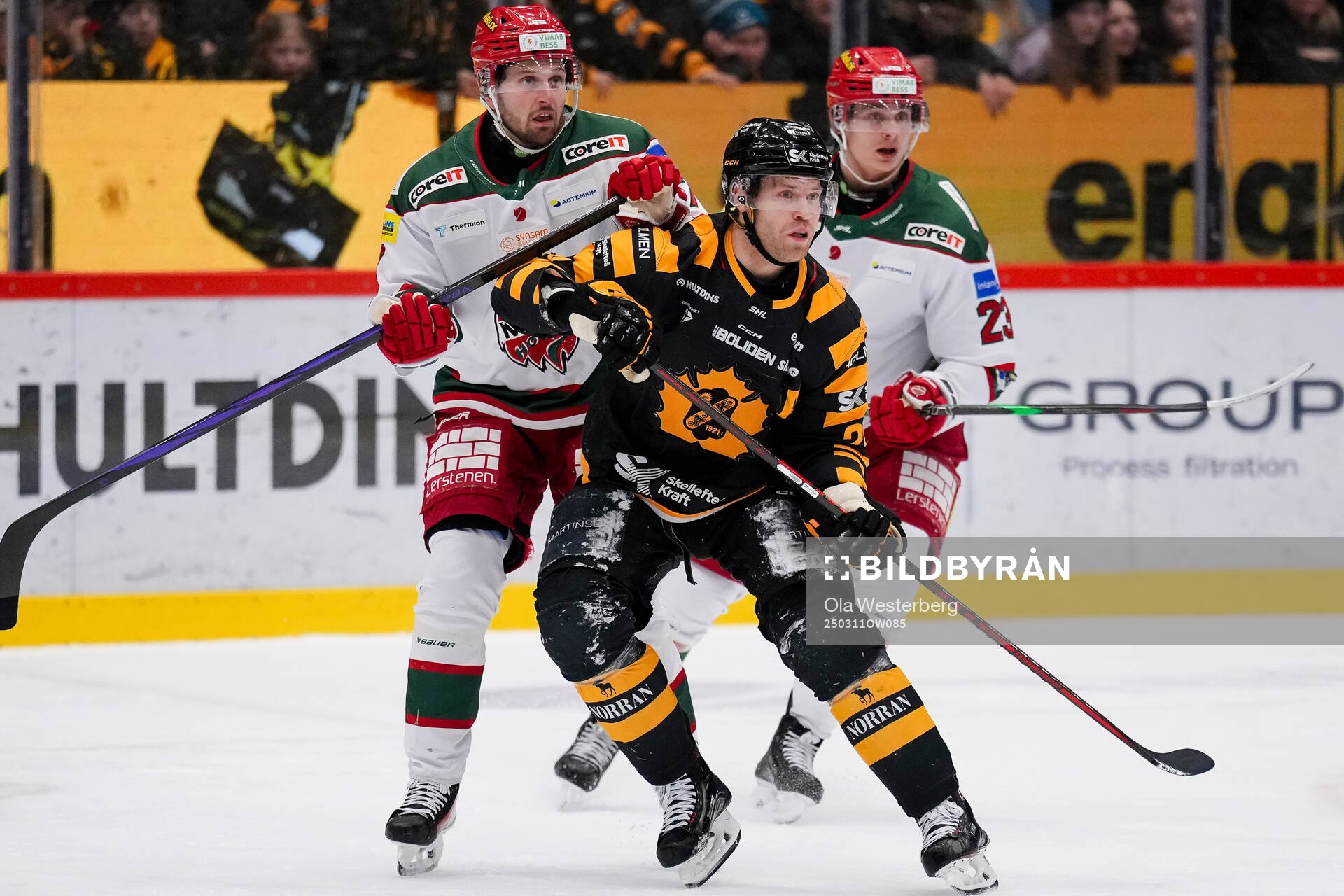 Modos Victor Berglund och Skellefteås Oscar Lindberg