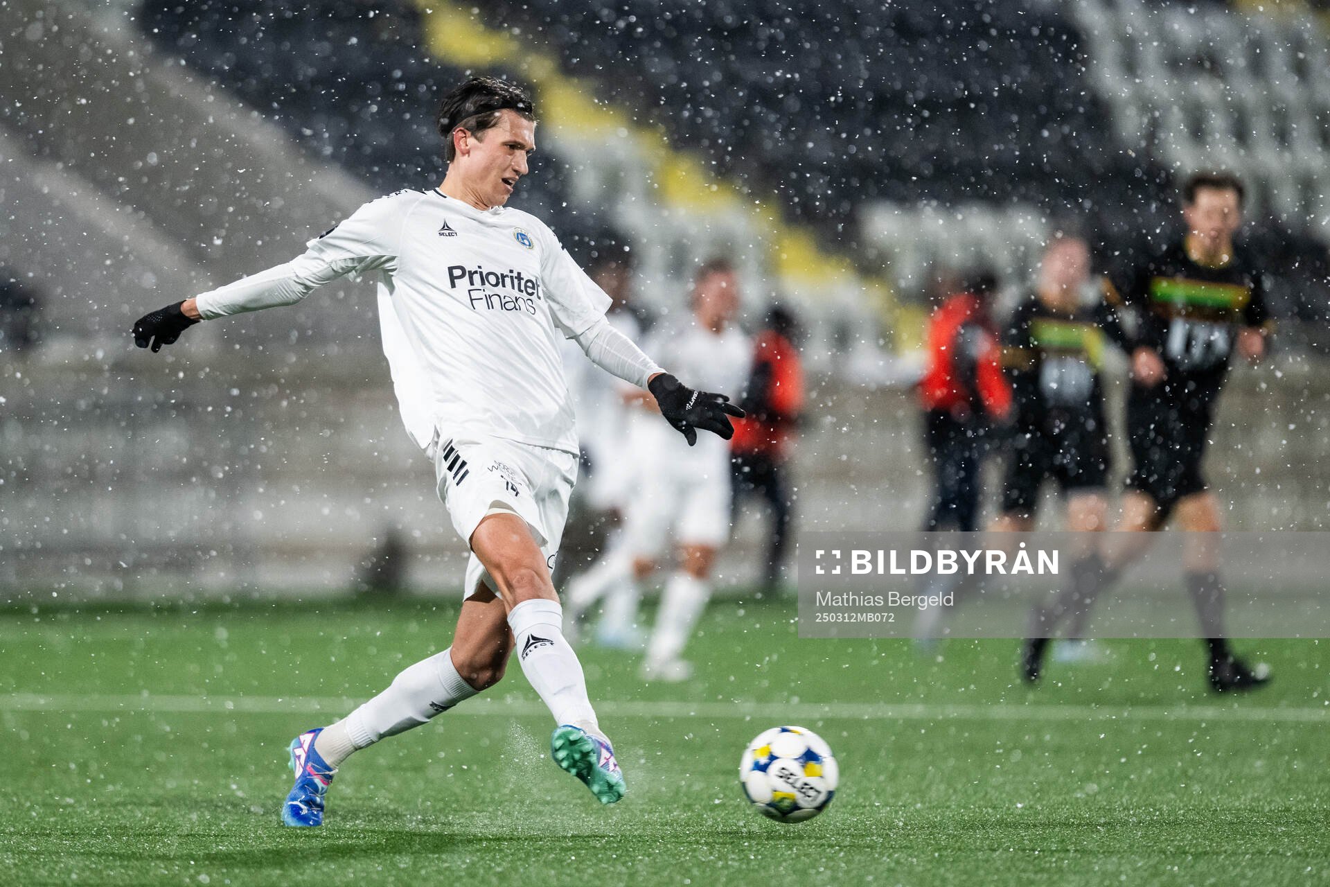 Utsiktens Noah Johansson under träningsmatchen i fotboll mellan Utsikten och GAIS den 12 mars 2025 i Göteborg. 