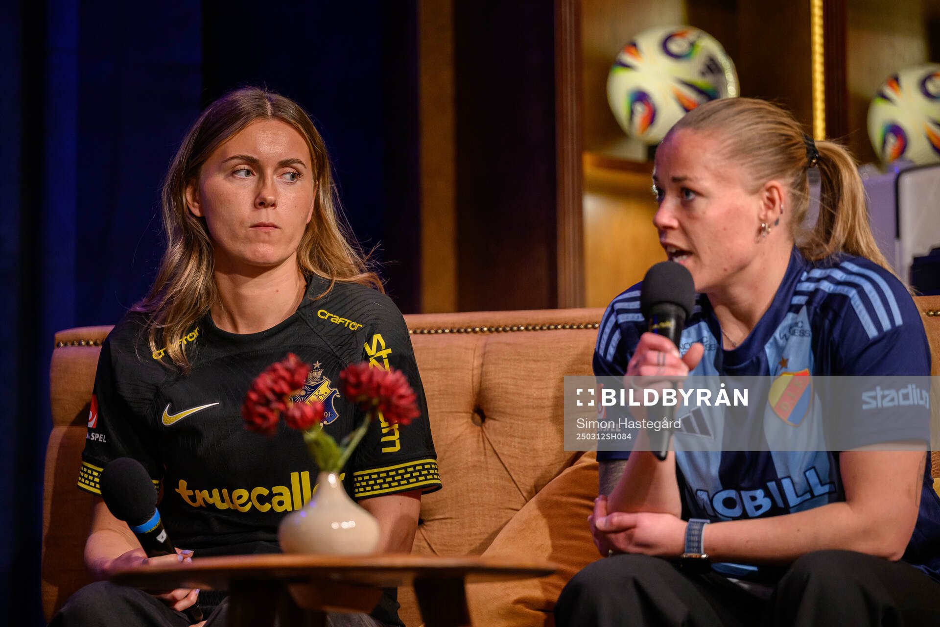 s Adelisa Grabus och Djurgårdens Sessy Åsland intervjuvas