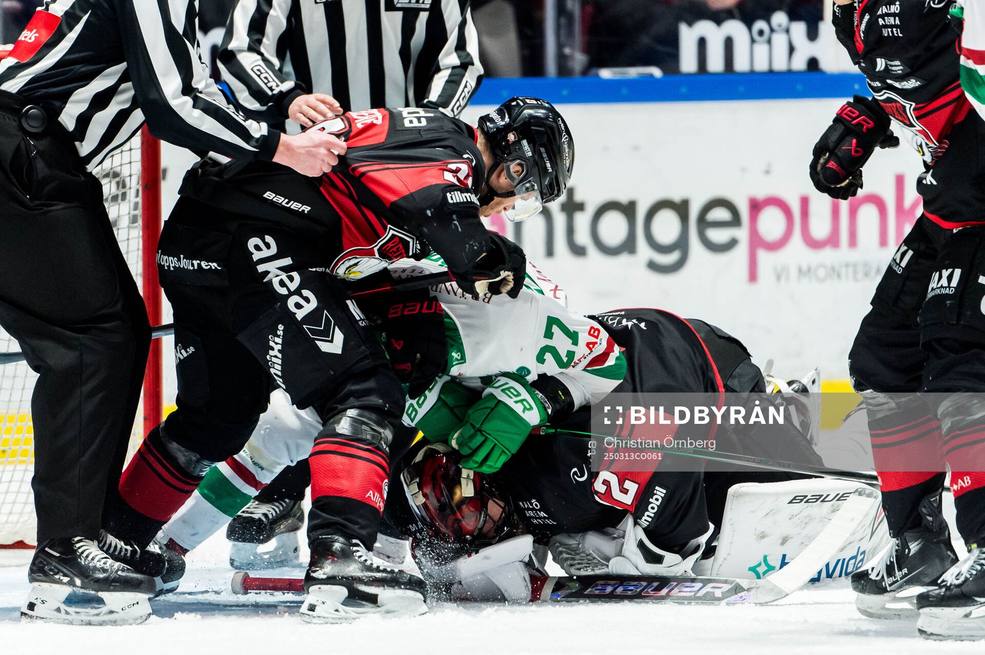 Rögles Linus Sjödin och Malmö Redhawks Christoffer
