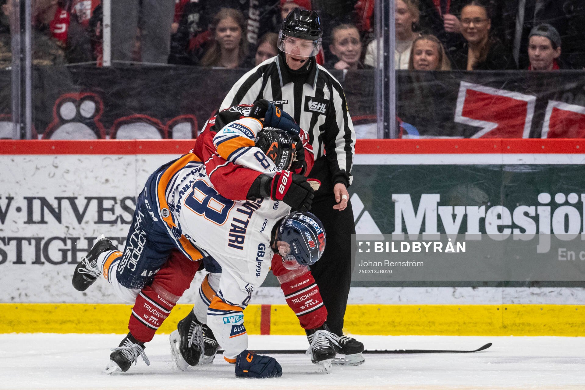 Örebros Glenn Gustafsson och Växjös Zachary Giuttari