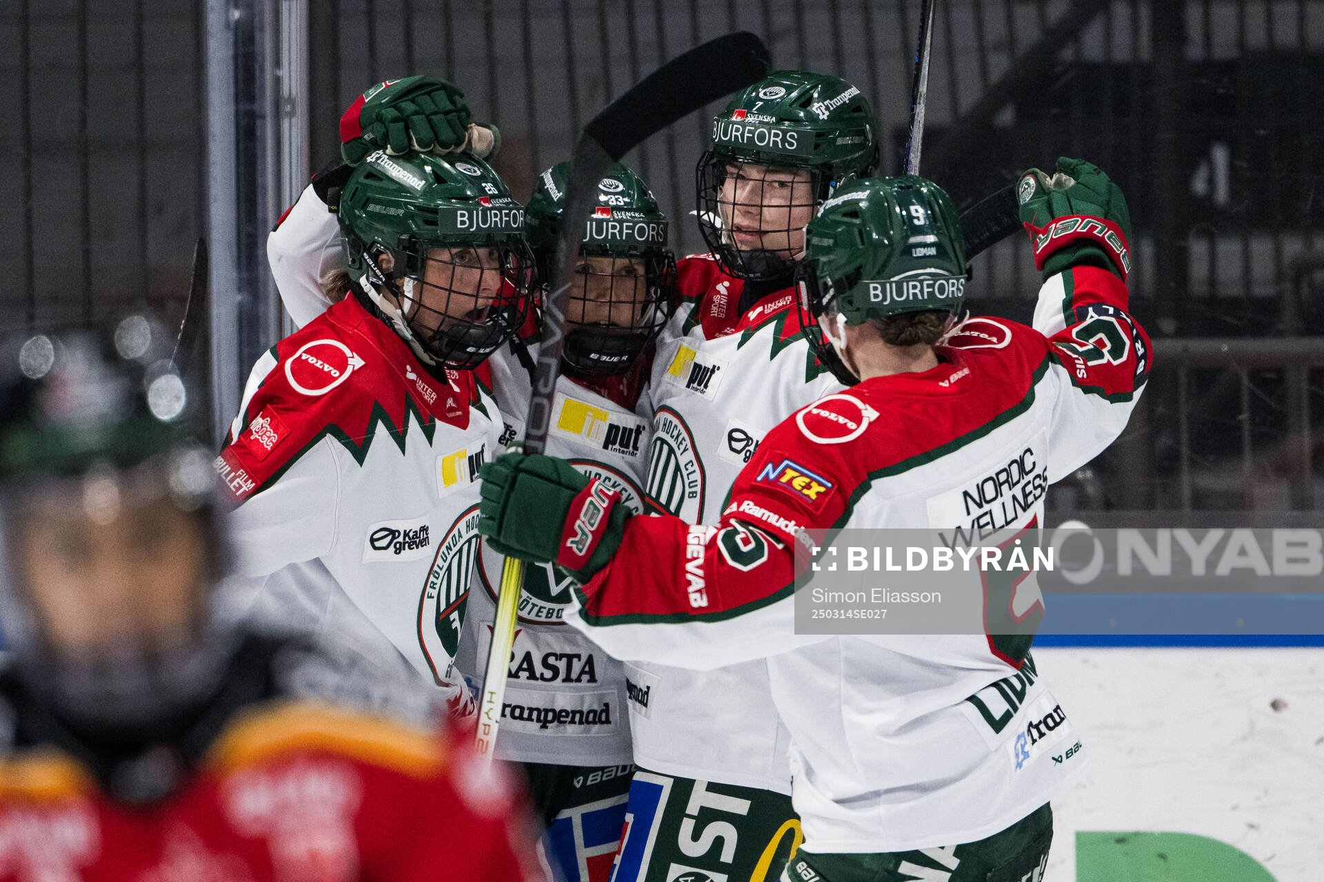 Frölundas Maja Beverin, Michelle Karvinen, Sanni Rantala