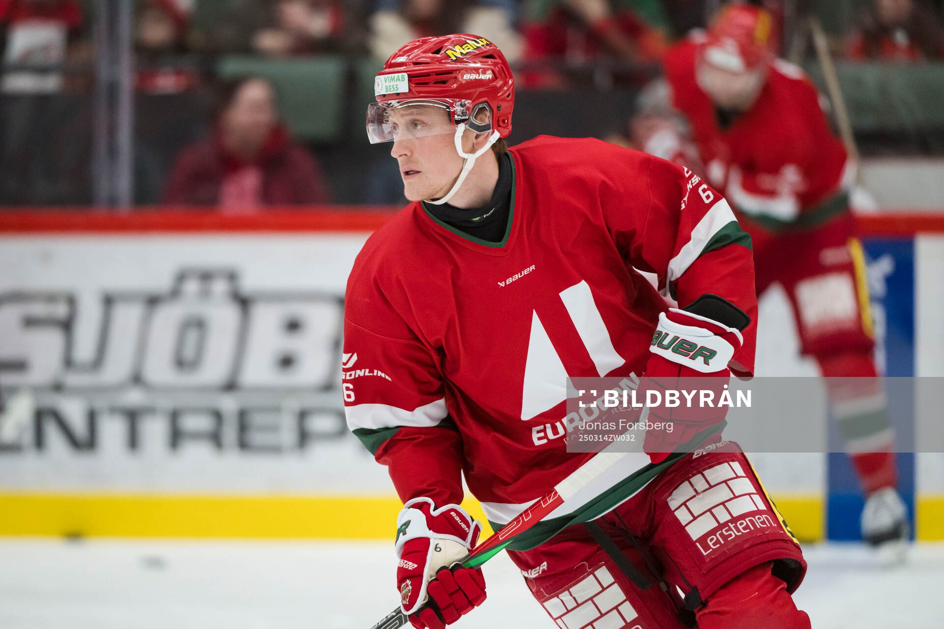 Modos Paul Ladue innan ishockeymatchen i kvalet till SHL