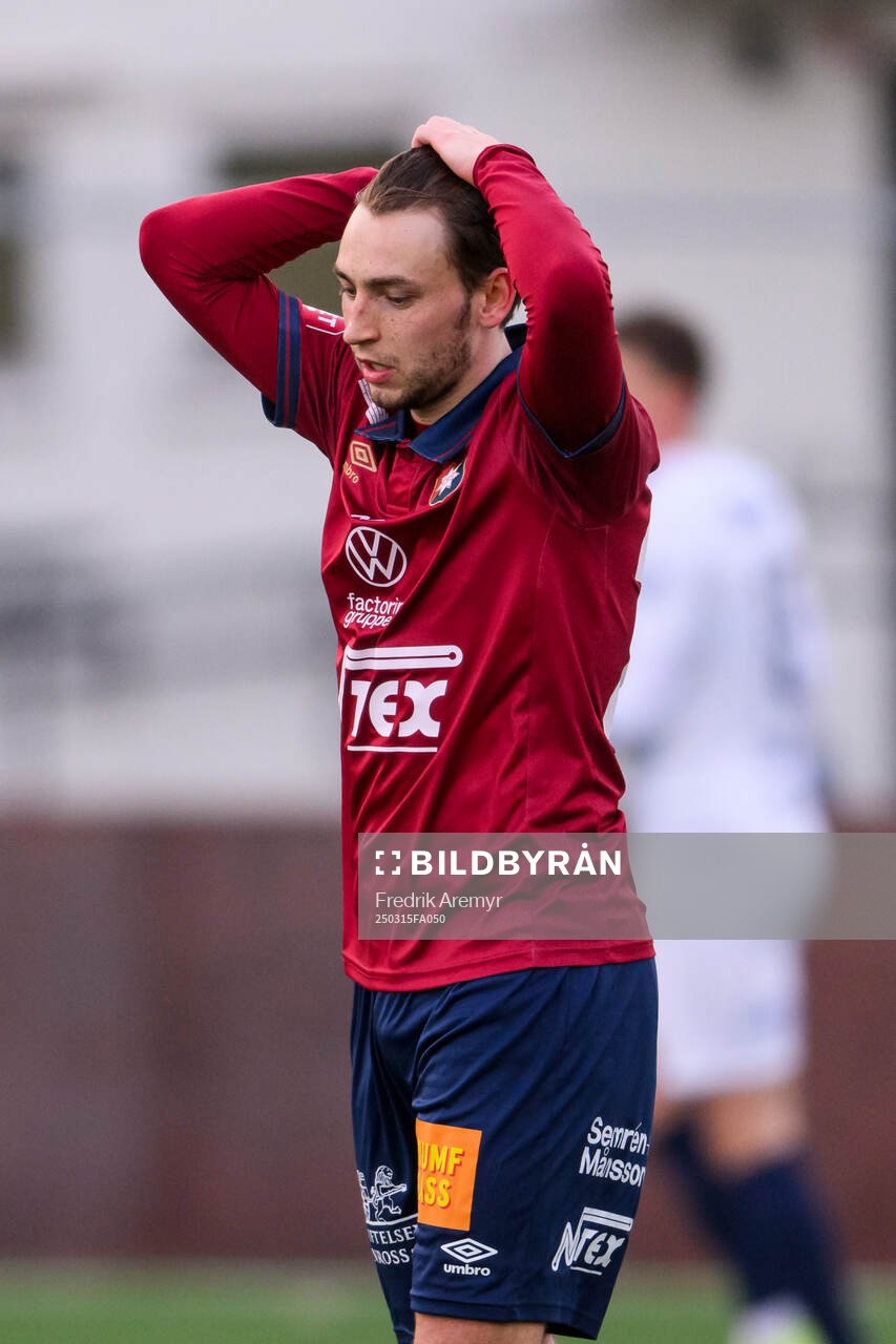Örgrytes William Svensson deppar