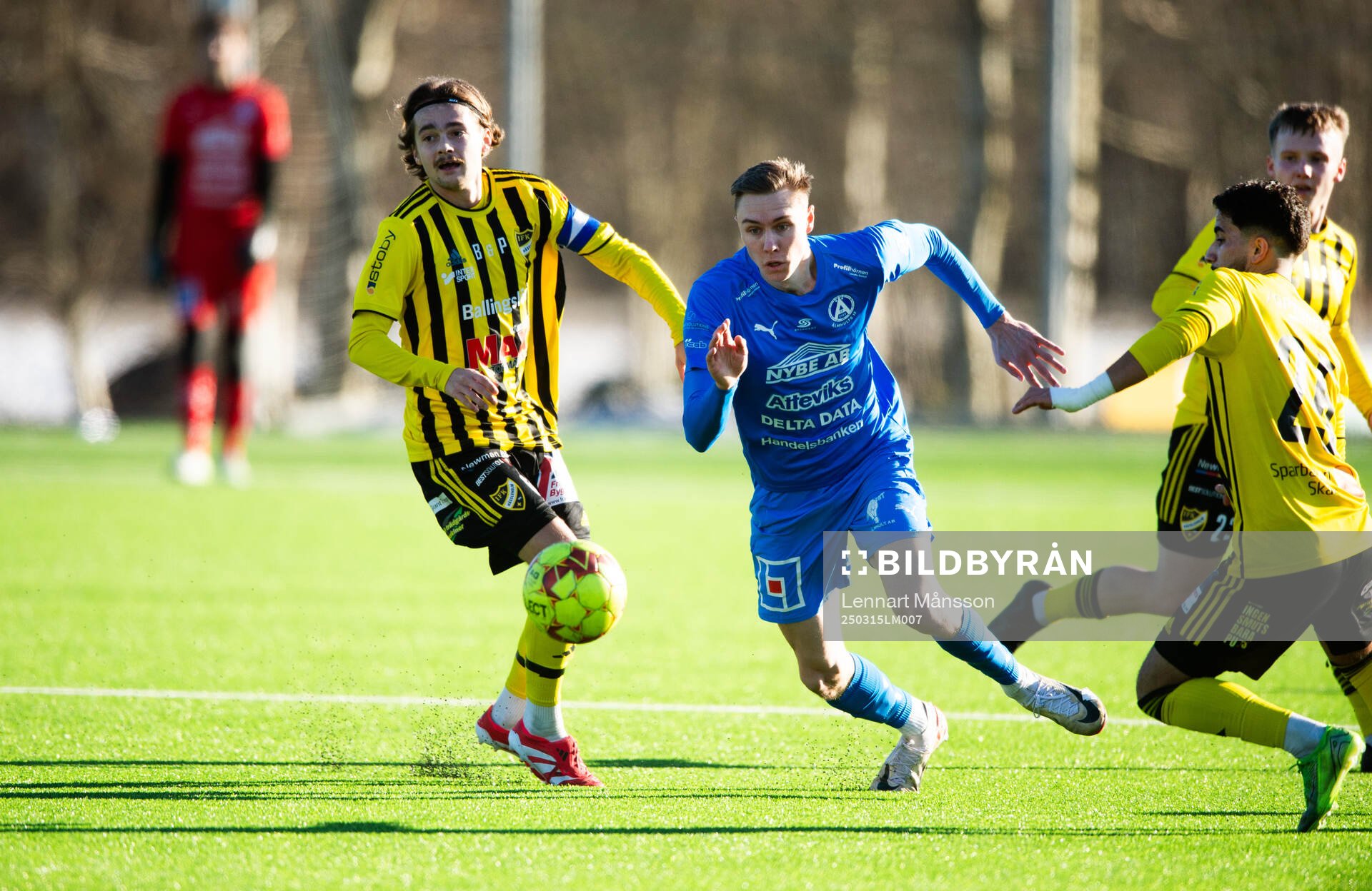 i träningsmatchen mellan IFK Hässleholm och Älmhults IF