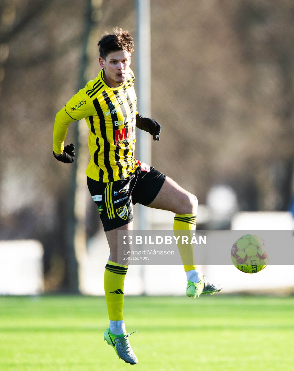  IFK Hässleholms Viktor Ahlgren i träningsmatchen mellan IFK Hässleholm och Älmhults IF i Sösdala 15 mars 2025.