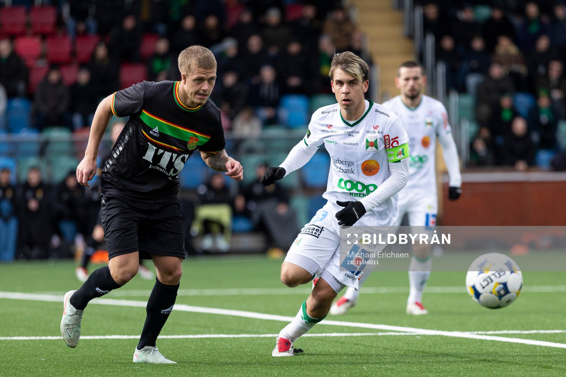 GAIS Kevin Holmén och Varbergs Isak Vidjeskog