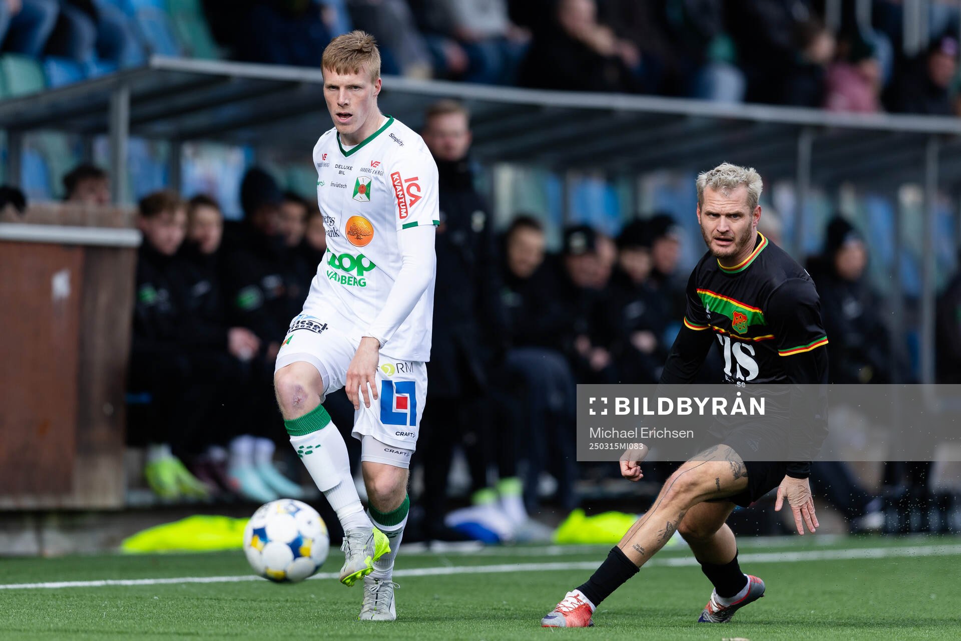 Varbergs Emil Hellman och GAIS Jonas Lindberg
