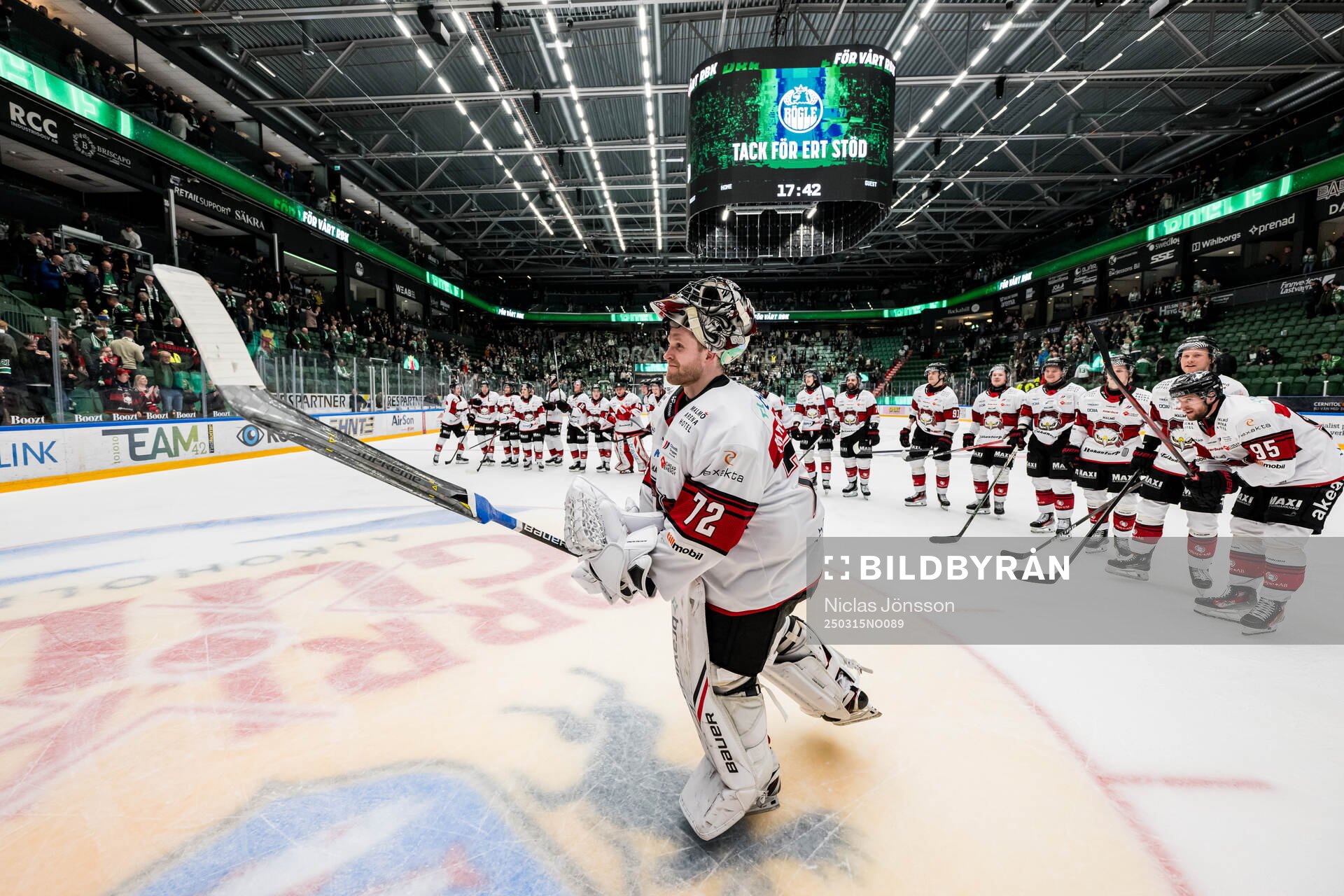 Malmö Redhawks Daniel Marmenlind jublar