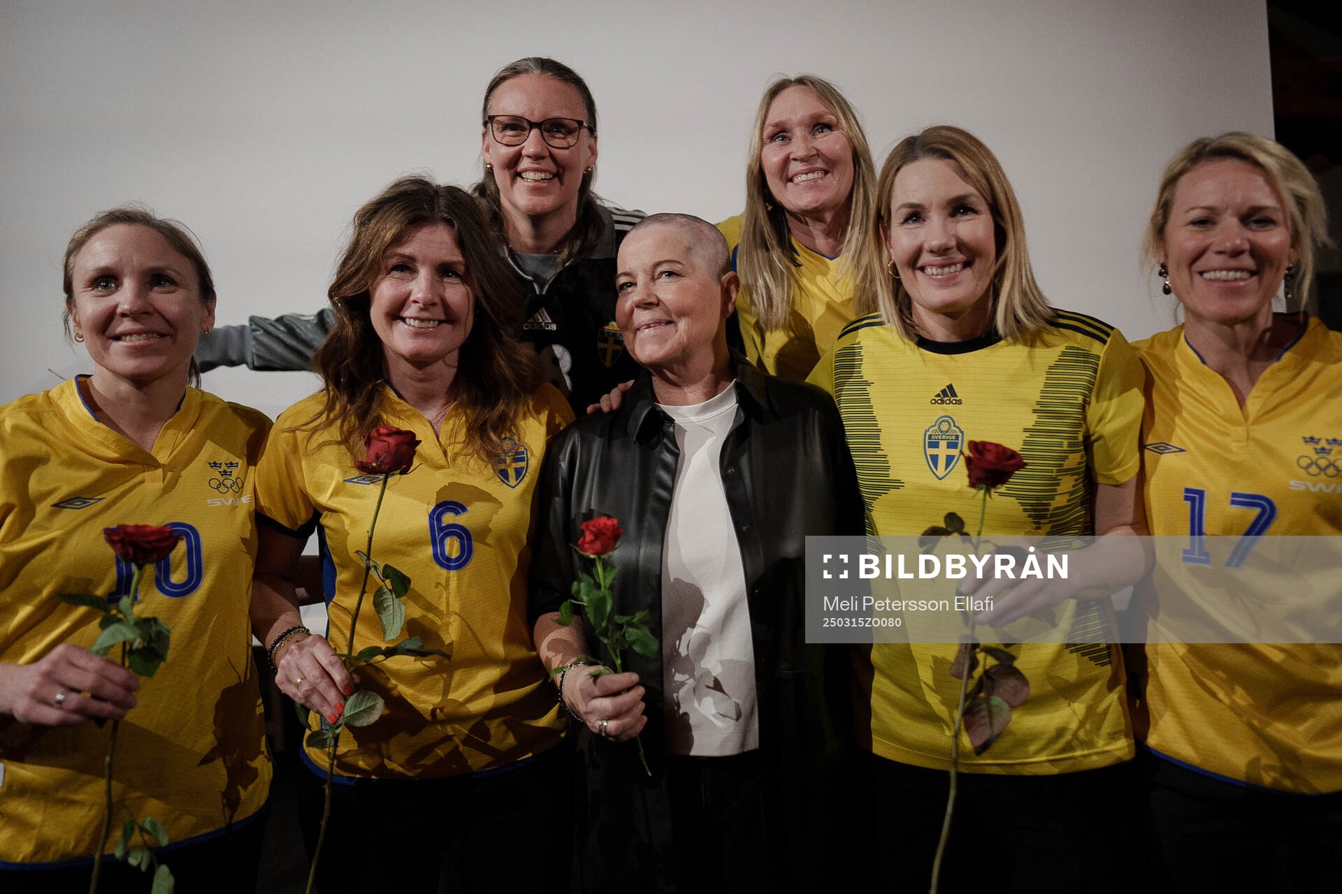 Marika Domanski Lyfors med fr v. Hanna Ljungberg, Malin Moström, Frida Östberg och Hanna Marklund fotograferade den 15 mars 2025 i Stockholm.