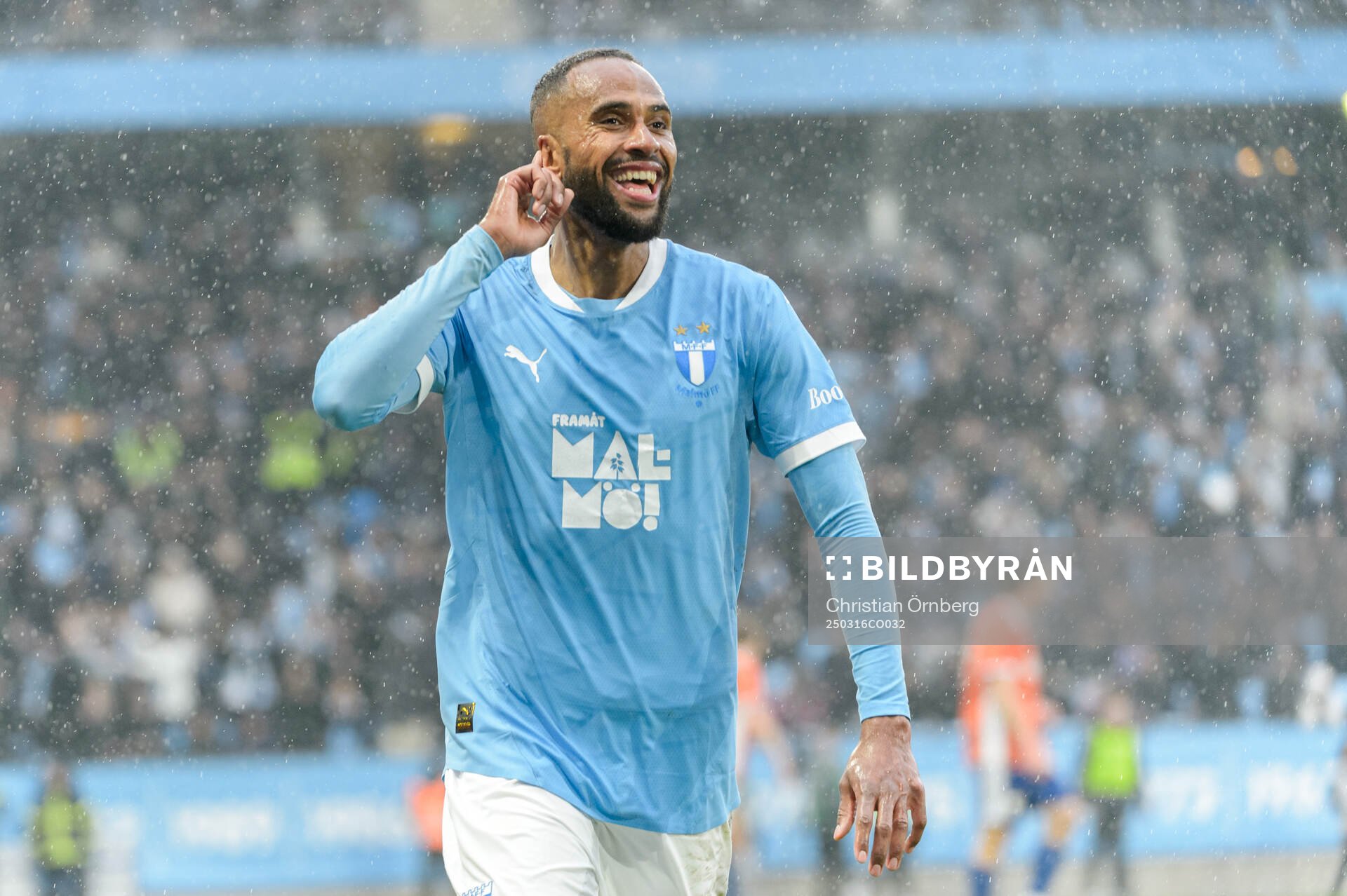 Malmö FFs Isaac Kiese Thelin jublar