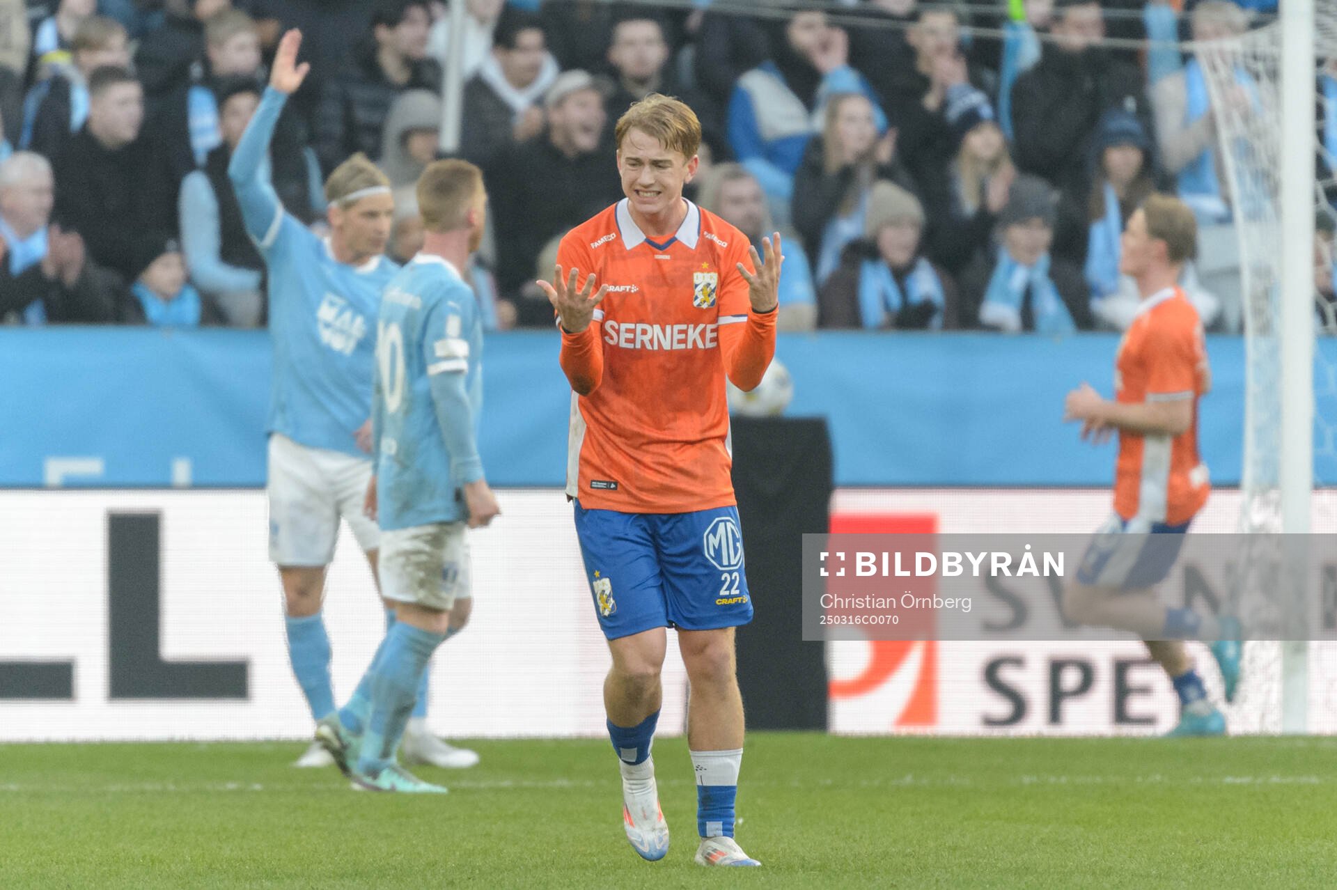 IFK Göteborgs Noah Tolf deppar