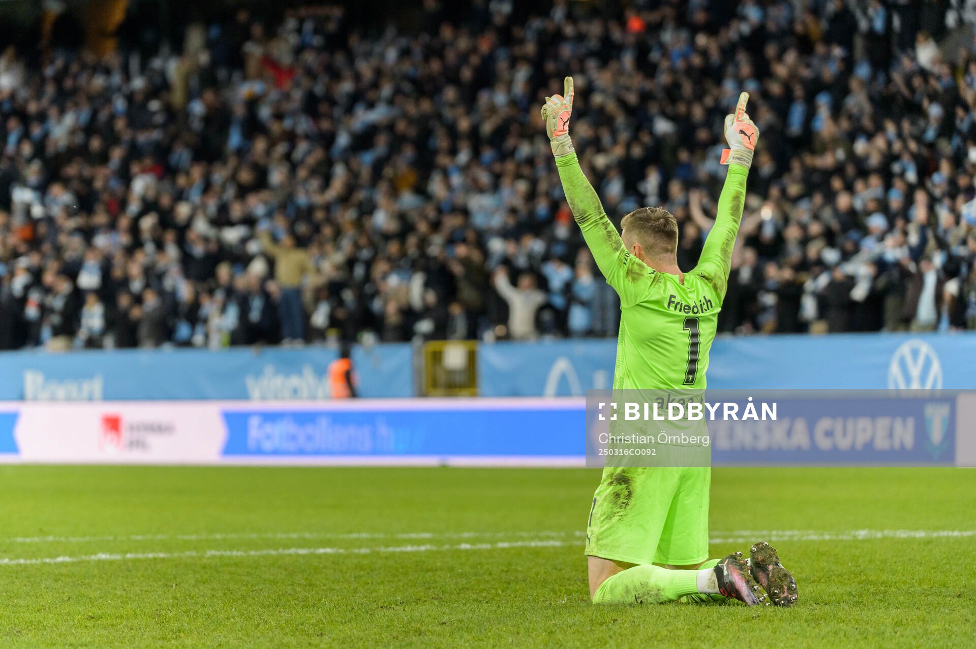 Malmö FFs Ricardo Friedrich jublar