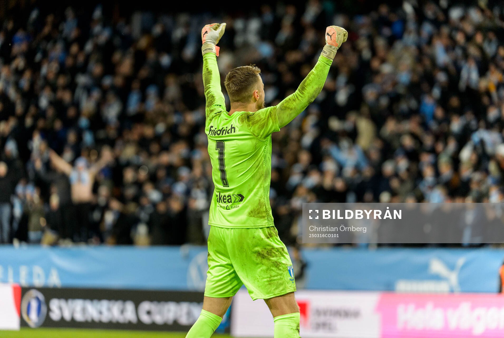 Malmö FFs målvakt Ricardo Friedrich jublar
