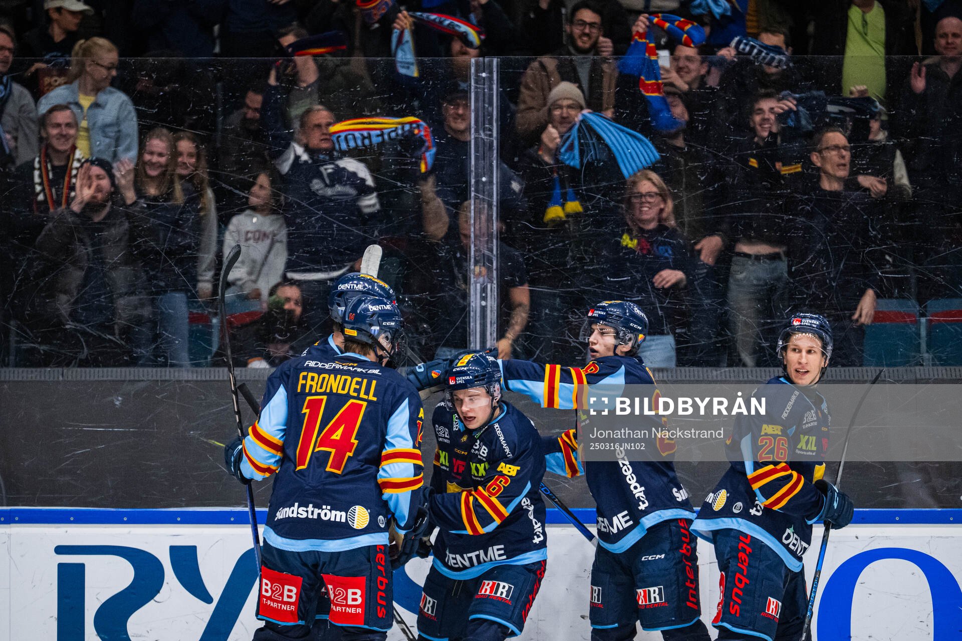 Djurgårdens Mattias Hävelid jublar