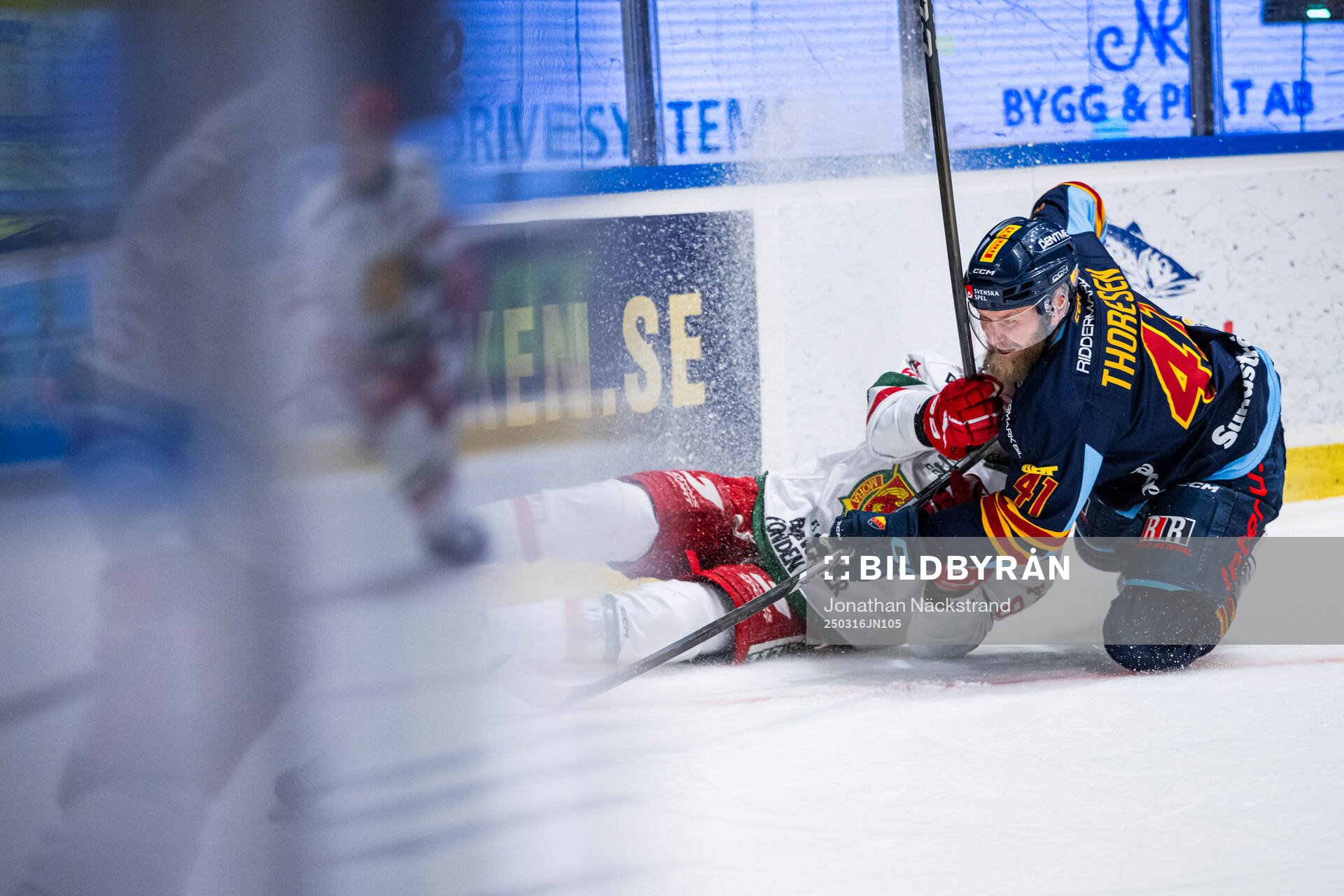 Moras Anton Olsson och Djurgårdens Patrick Thoresen