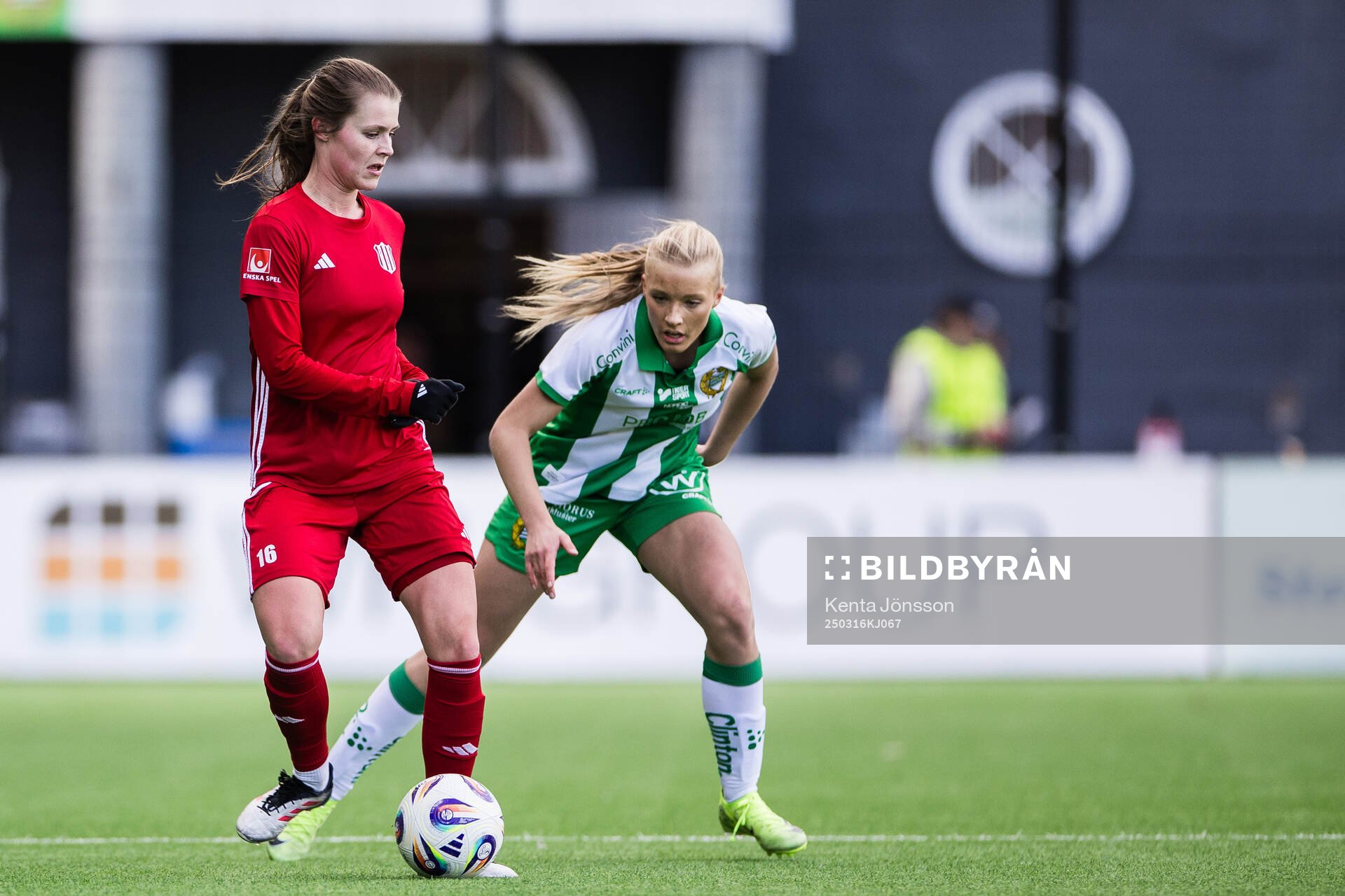 Piteås Maja Green och Hammarbys Smilla Holmberg