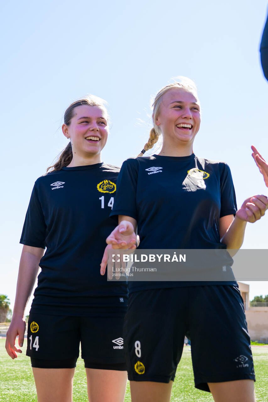 Elin Flakberg och Linn Sångberg