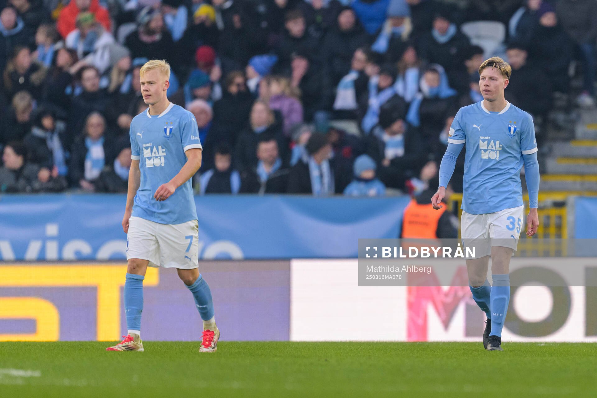 Malmö FFs Otto Rosengren och Nils Zätterström deppar