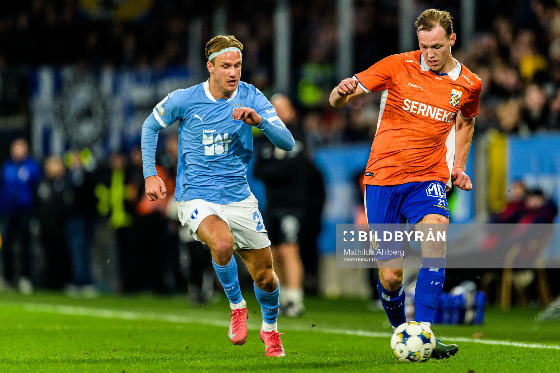 Malmö FFs Erik Botheim och IFK Göteborgs Adam Carlén
