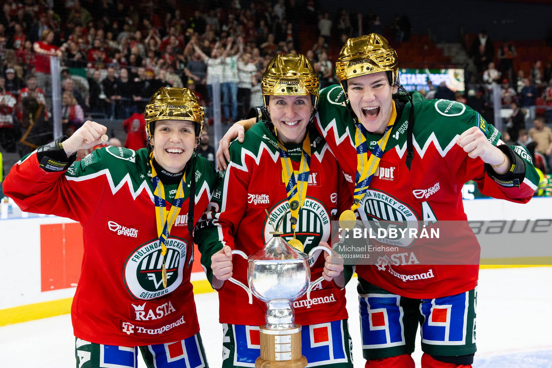 Frölundas Michelle Karvinen, Hanna Olsson och Alva