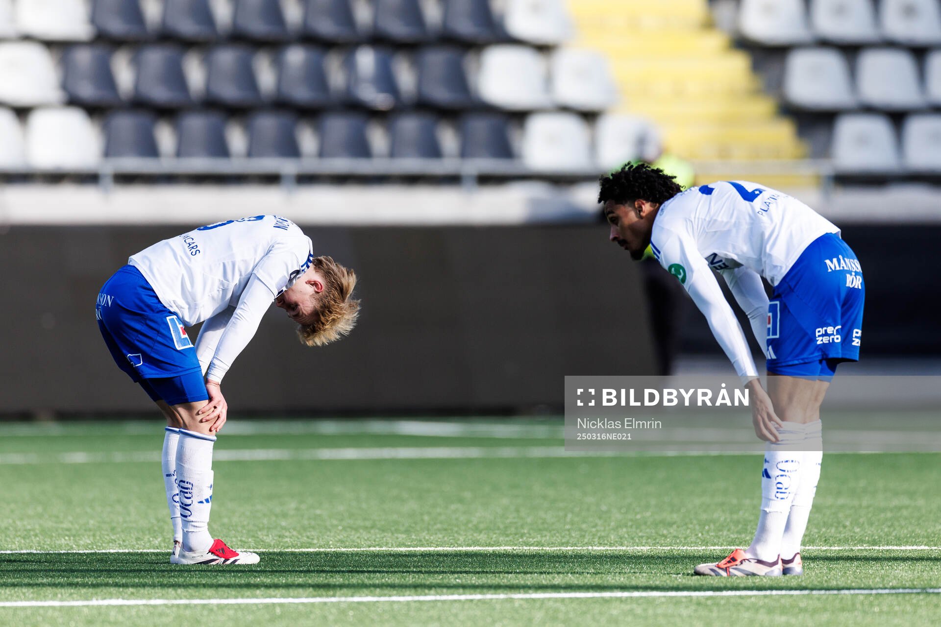 IFK Norrköpings Isak Andri Sigurgeirsson och Jesper Ceesay