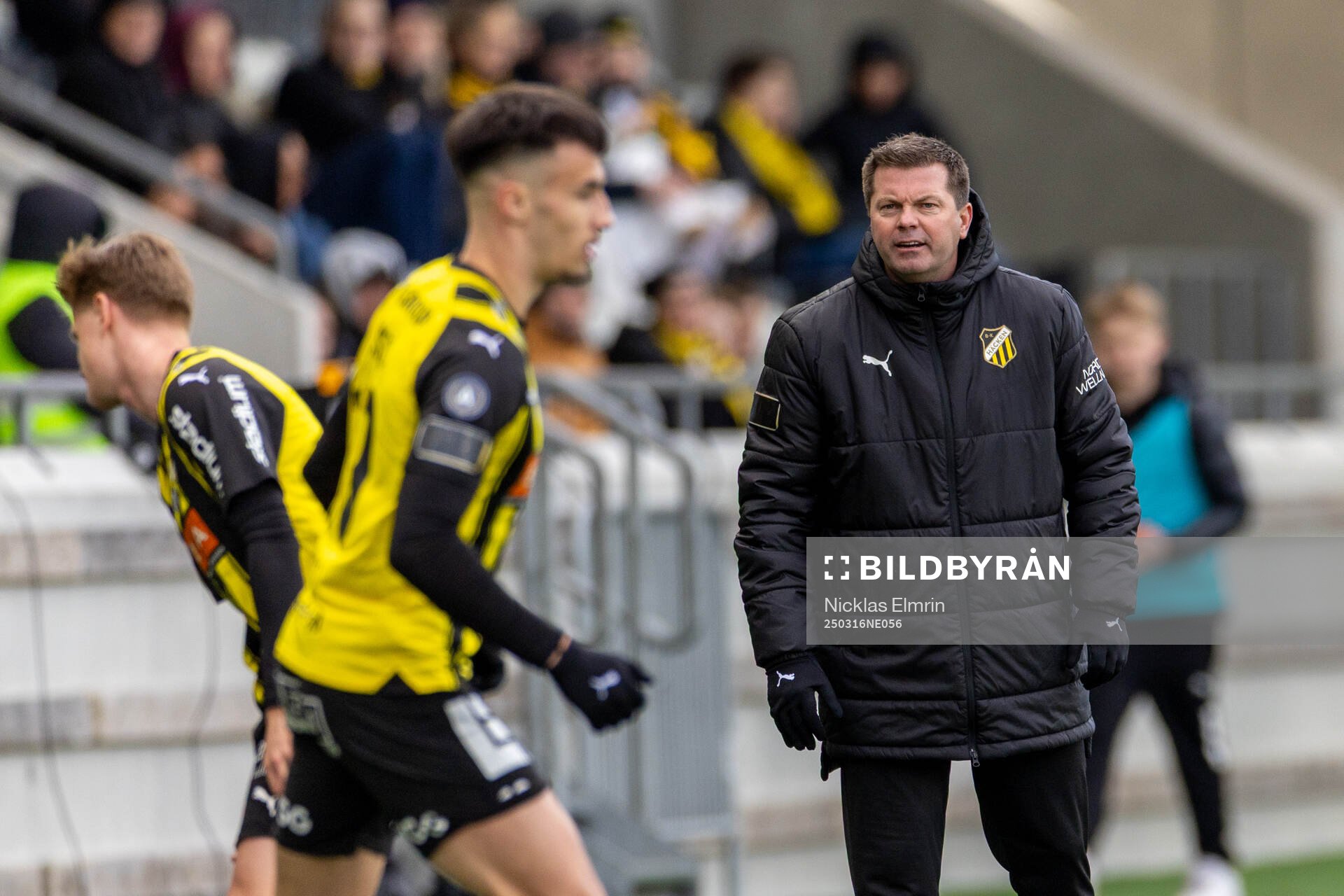 Häckens tränare Jens Gustafsson under semifinalen i Svenska Cupen mellan Häcken och IFK Norrköping den 16 mars 2025 i Göteborg.