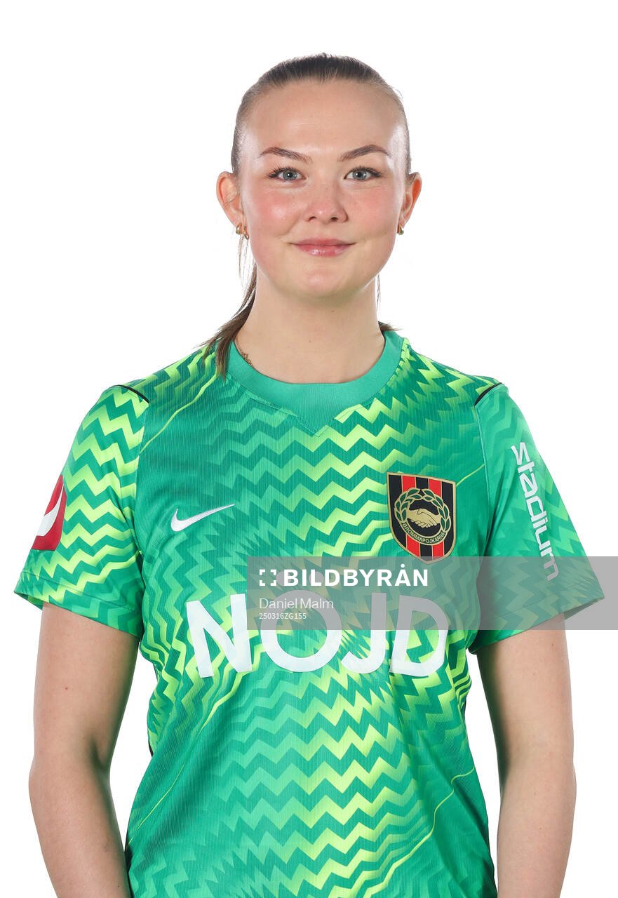 Brommapojkarnas målvakt Clara Ekstrand