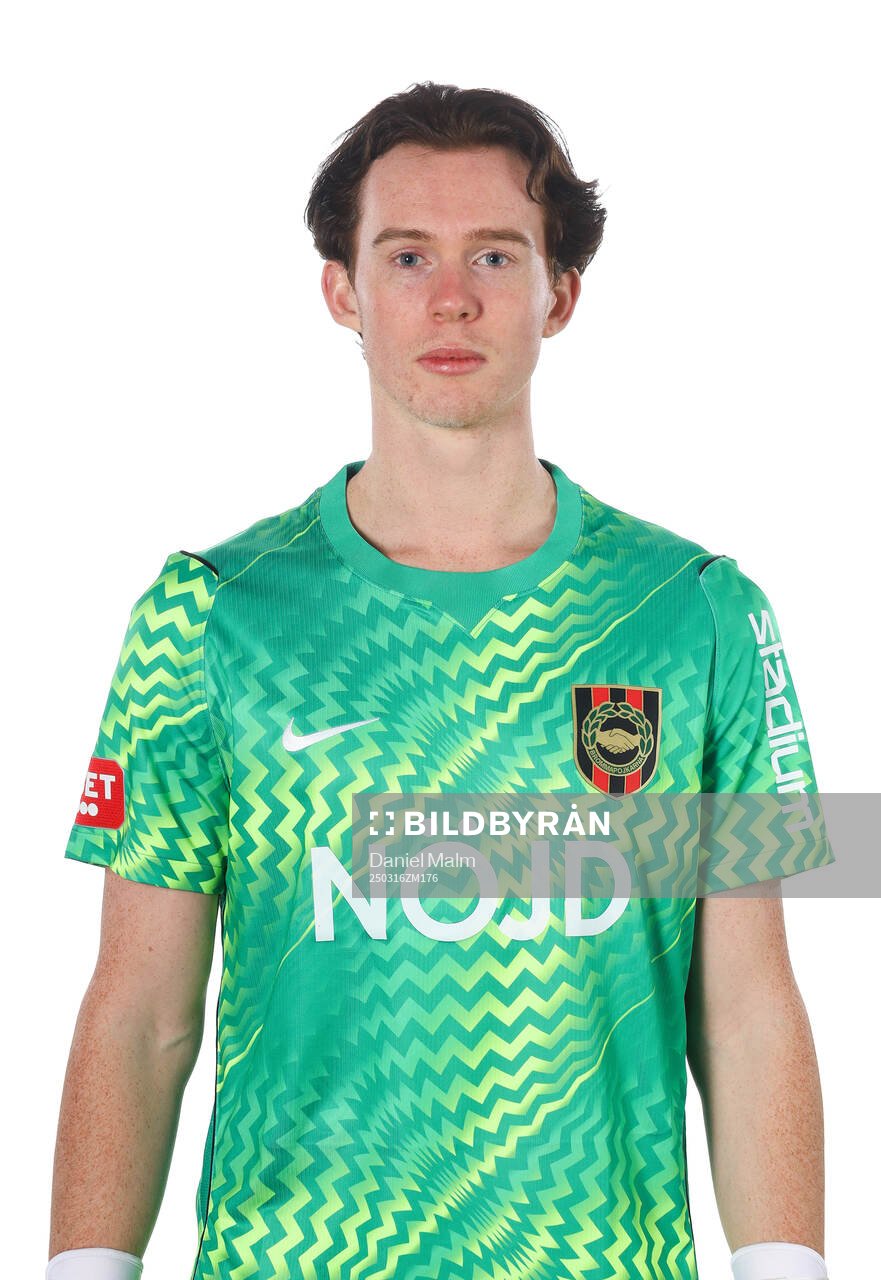 Brommapojkarnas målvakt Leo Cavallius