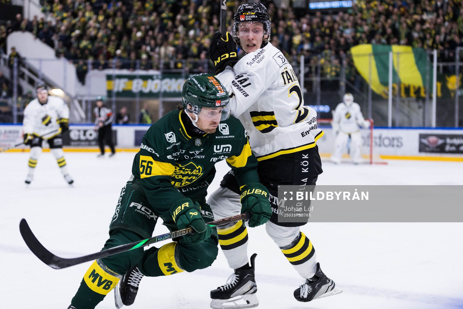 Björklövens Fredrik Forsberg och AIKs Oliver Tärnström