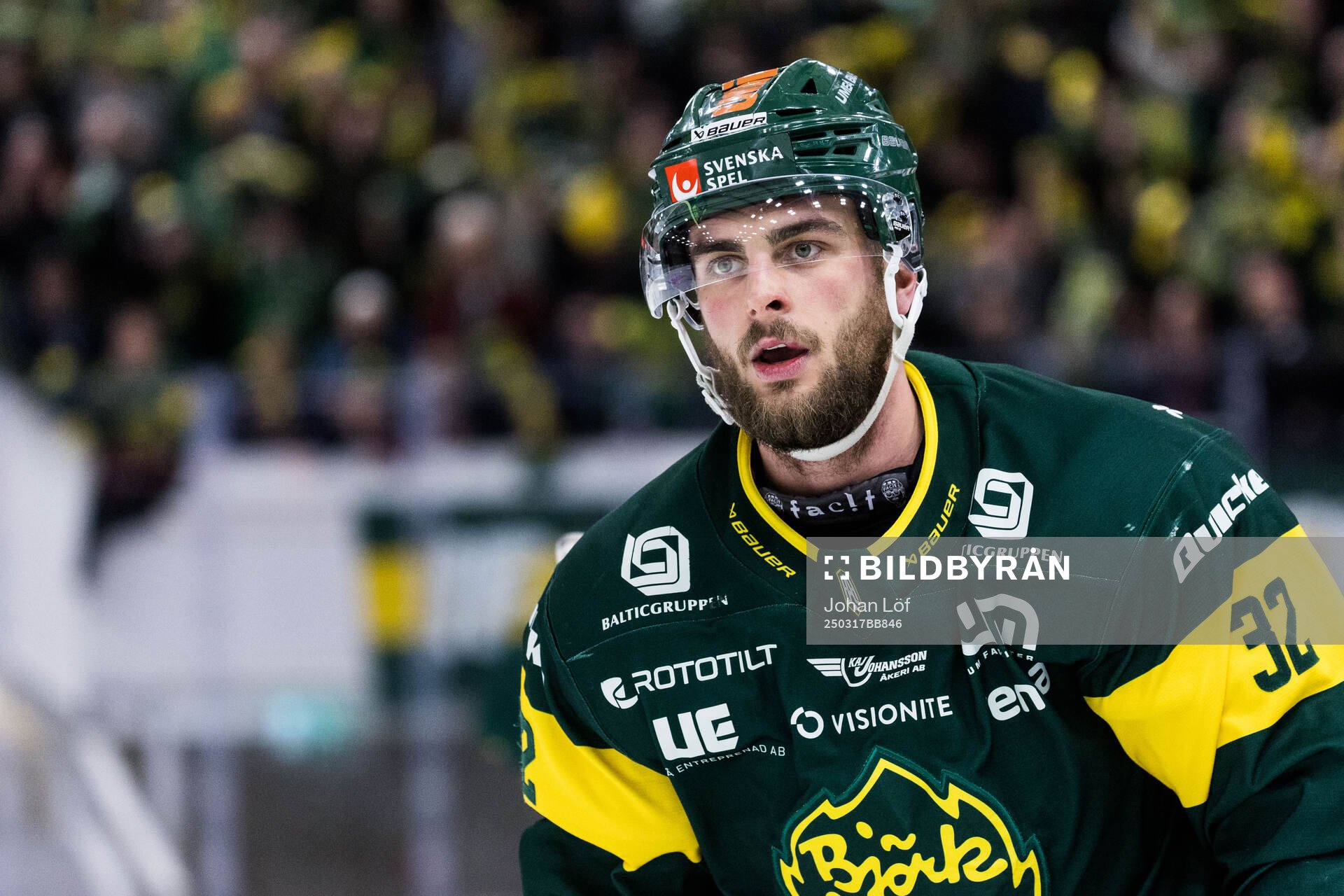 Björklövens Jacob Olofsson jublar