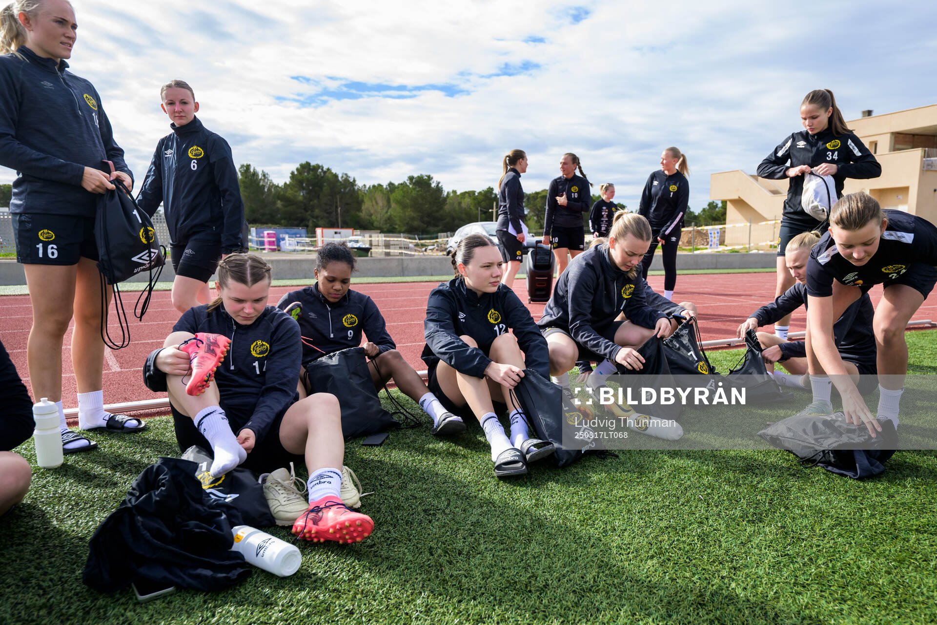 Spelarna förbereder sig för en träning med Elfsborg