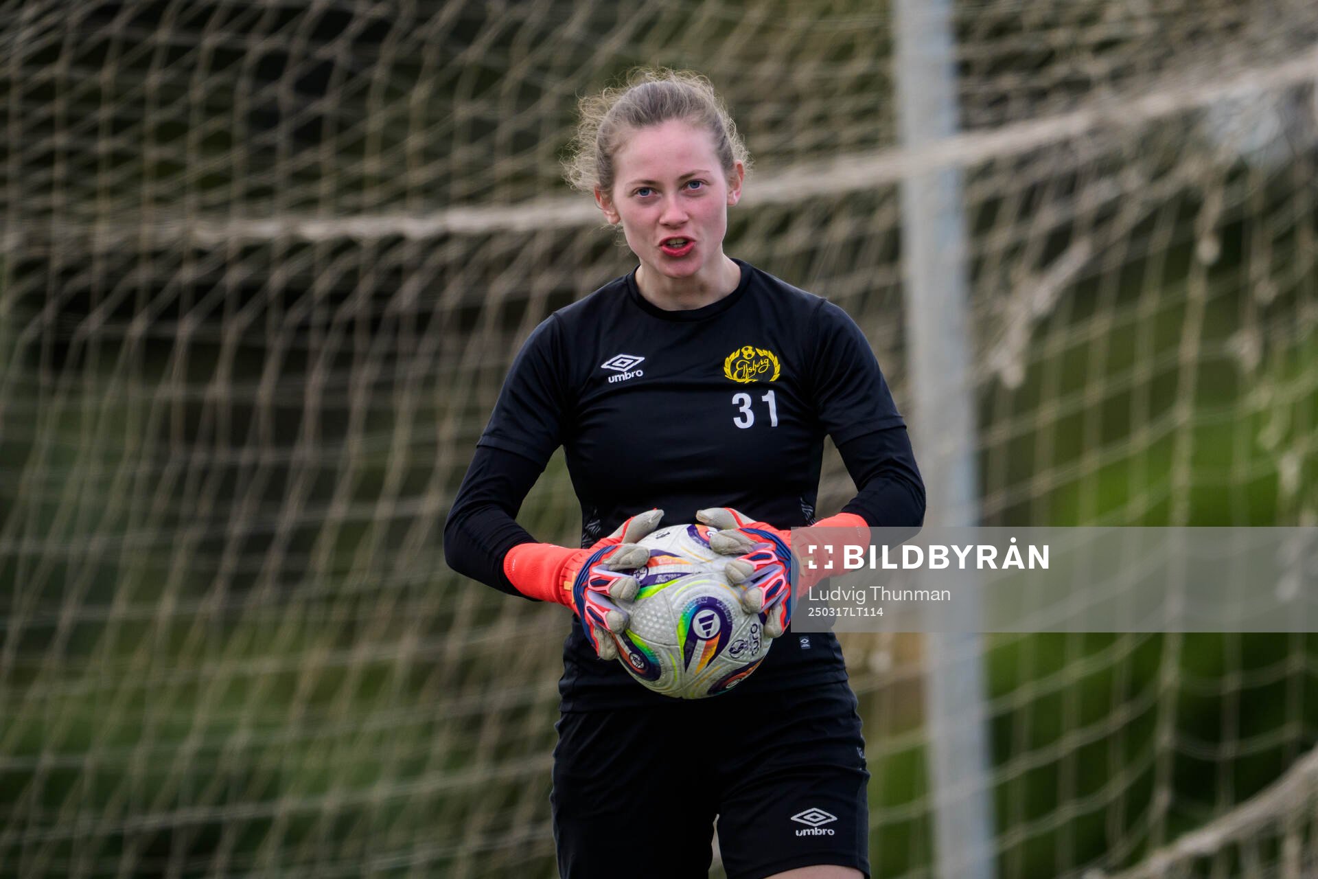 Målvakt Marlen Katharina Kelm under en träning med Elfsborg den 17 mars 2025 i Colonia de Sant Jordi. 