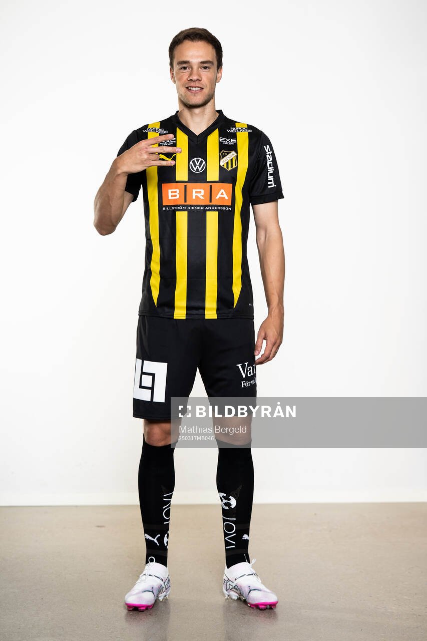 Häckens nyförvärv Leo Väisänen