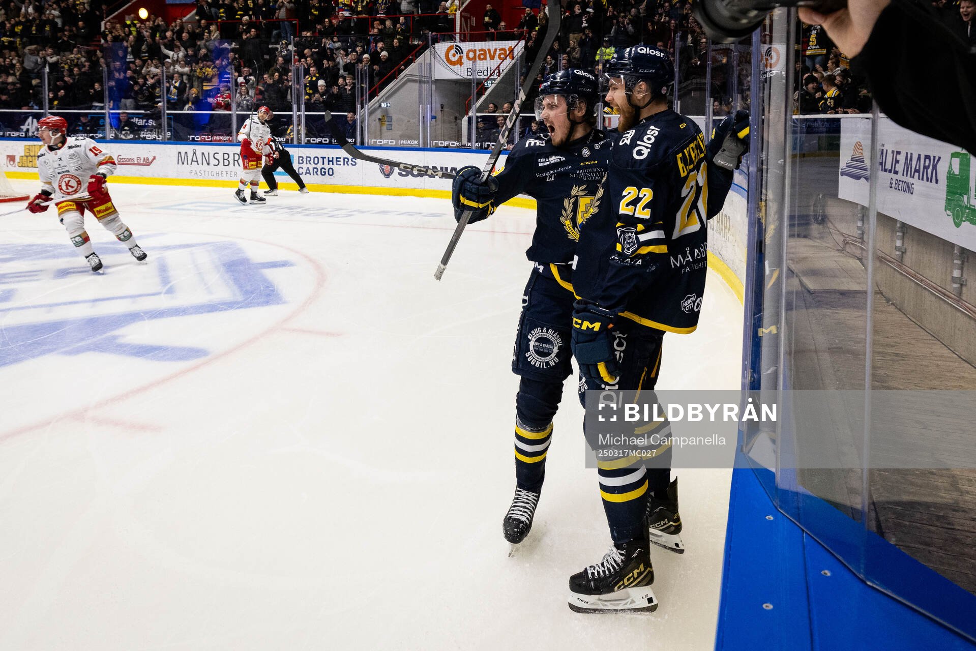 Södertäljes Jacob Bjerselius jublar