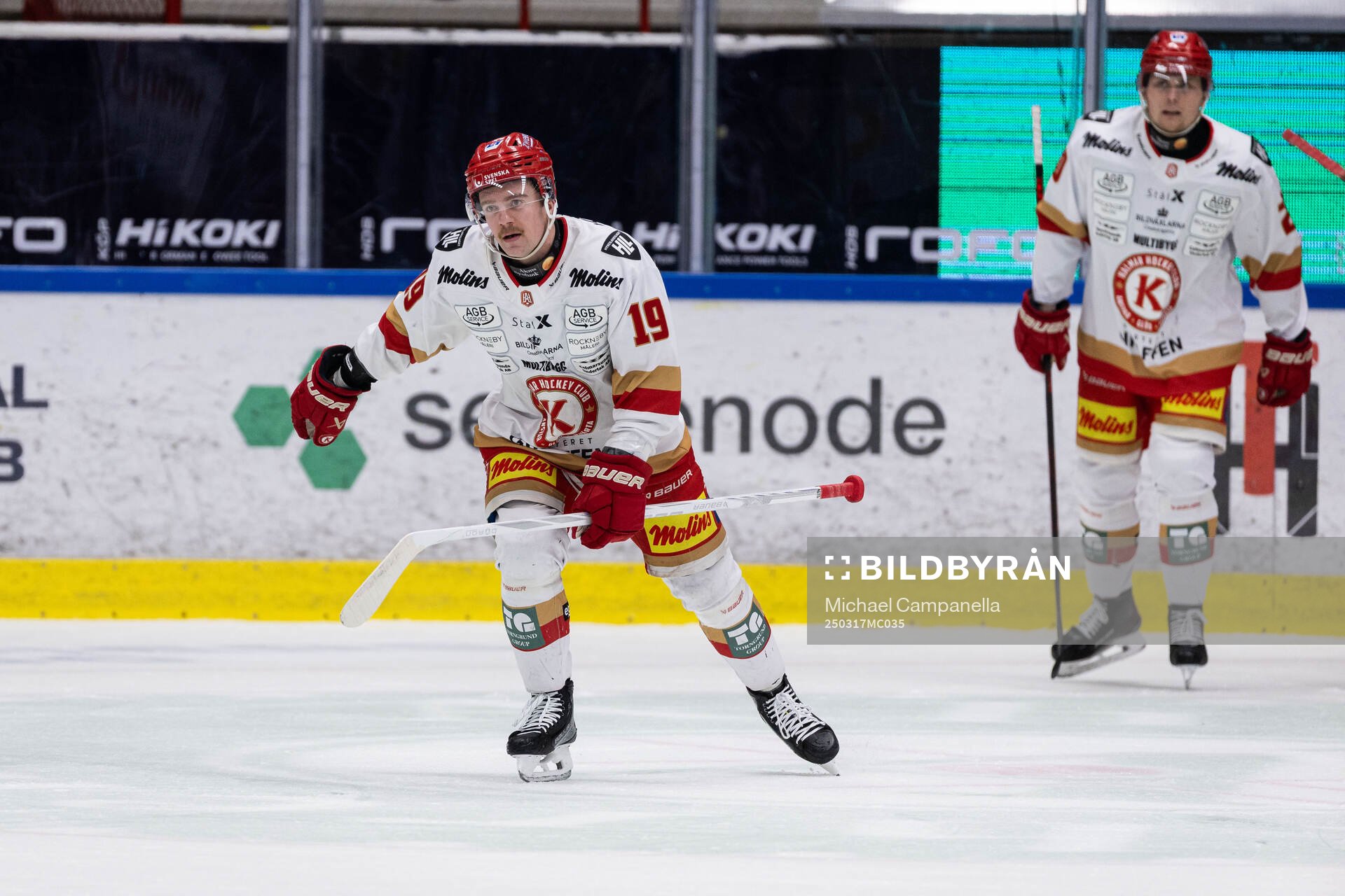 Kalmars Andrew Vanderbeck jublar