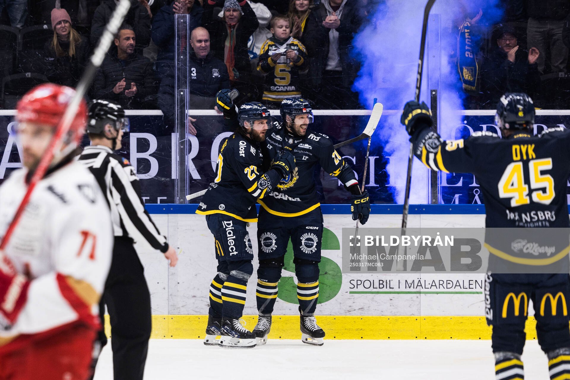 Södertäljes Marcus Eriksson och Daniel Norbe jublar