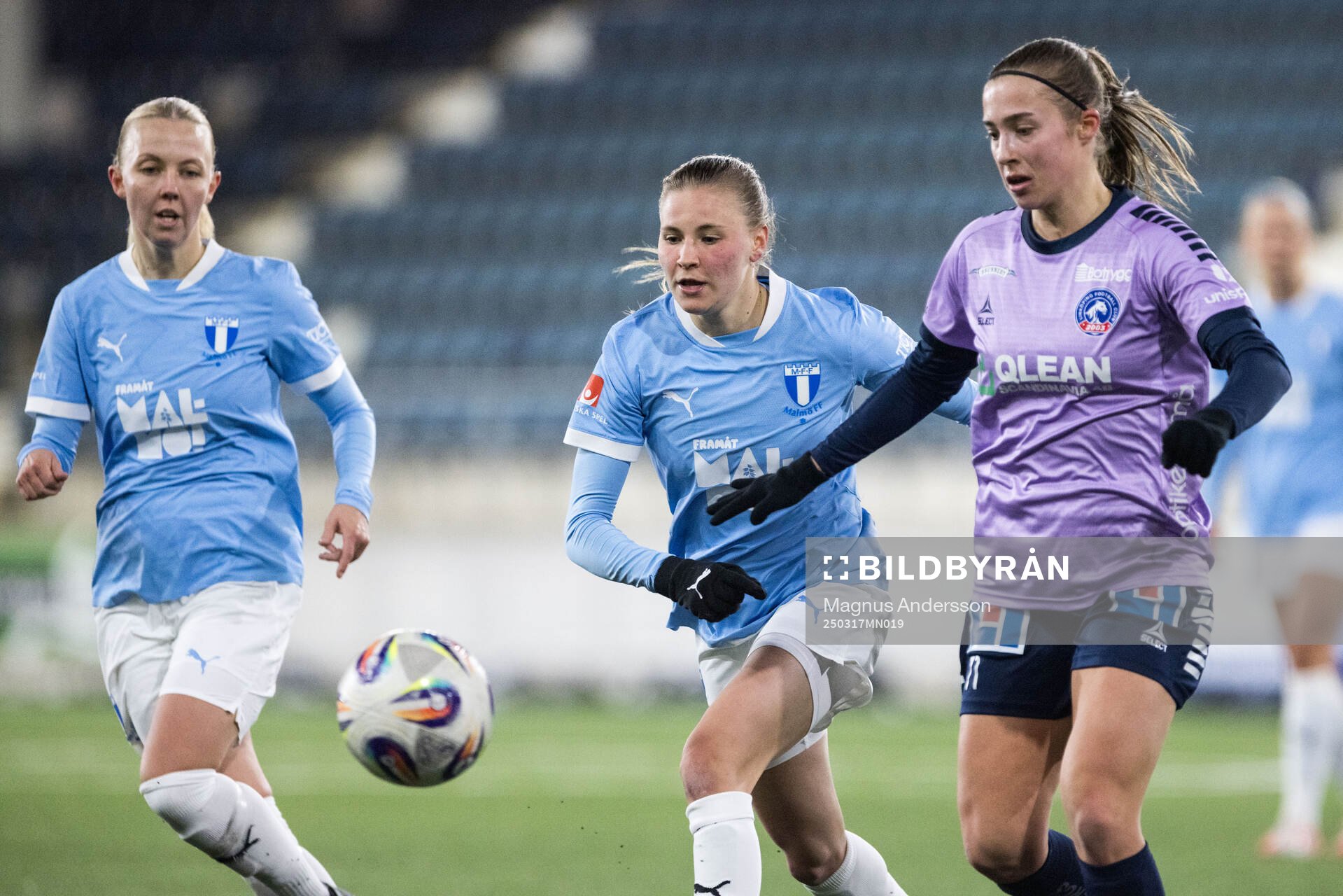Malmö FFs Katariina Kosola och Linköpings Vilma Emilia