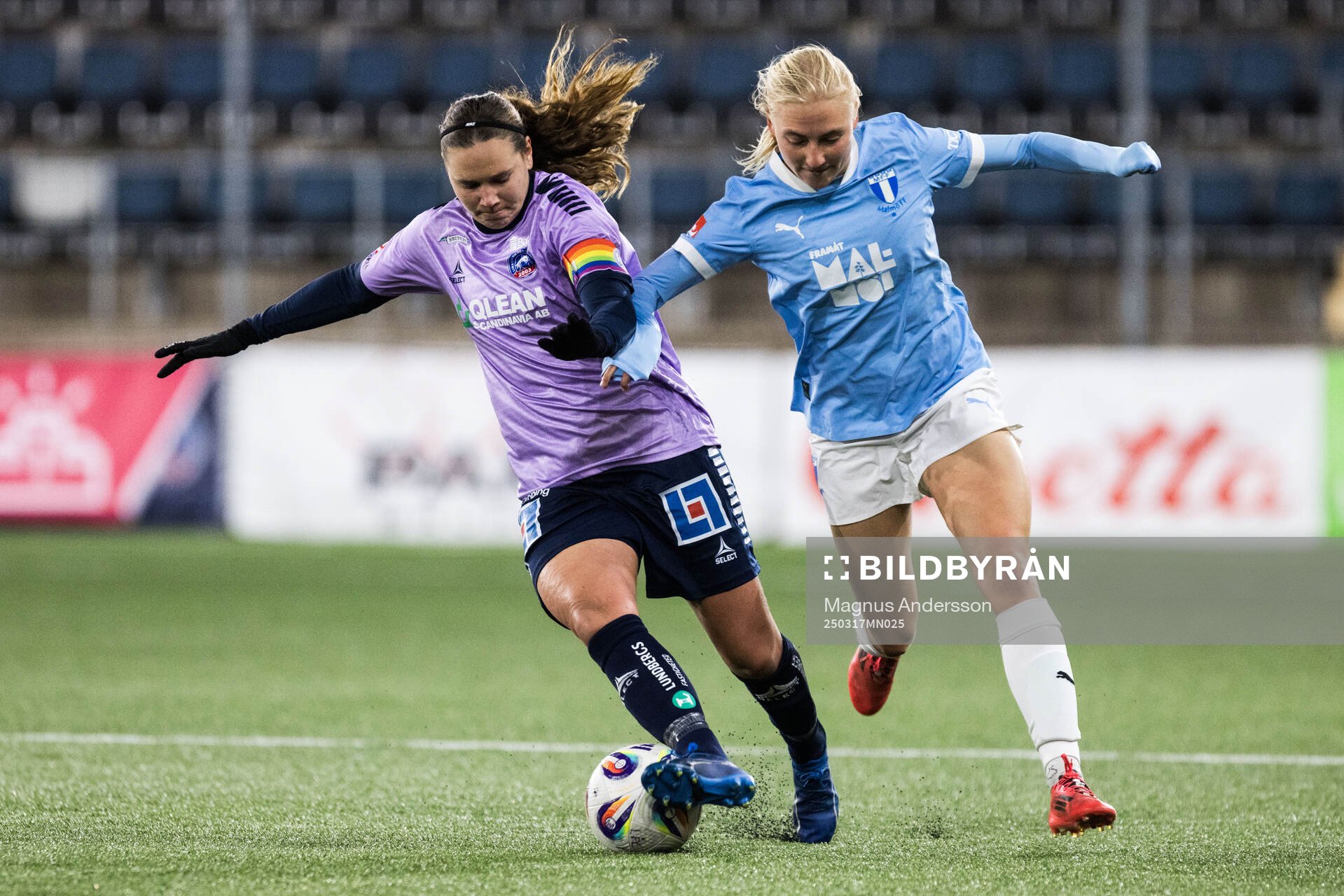 Linköpings Emma Lennartsson och Malmö FFs Stinalisa