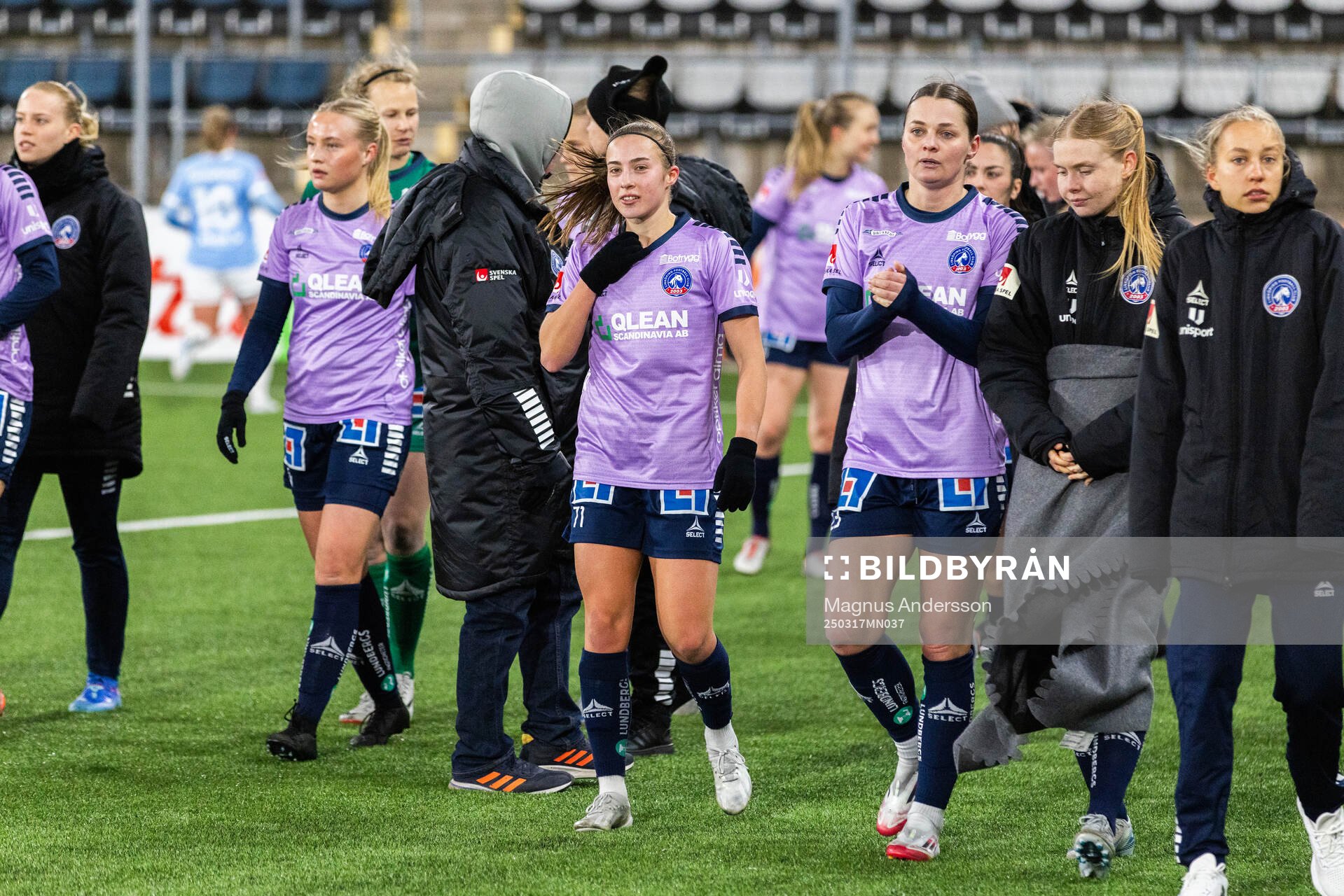 Linköpings Vilma Emilia Koivisto och Eshly Bakker