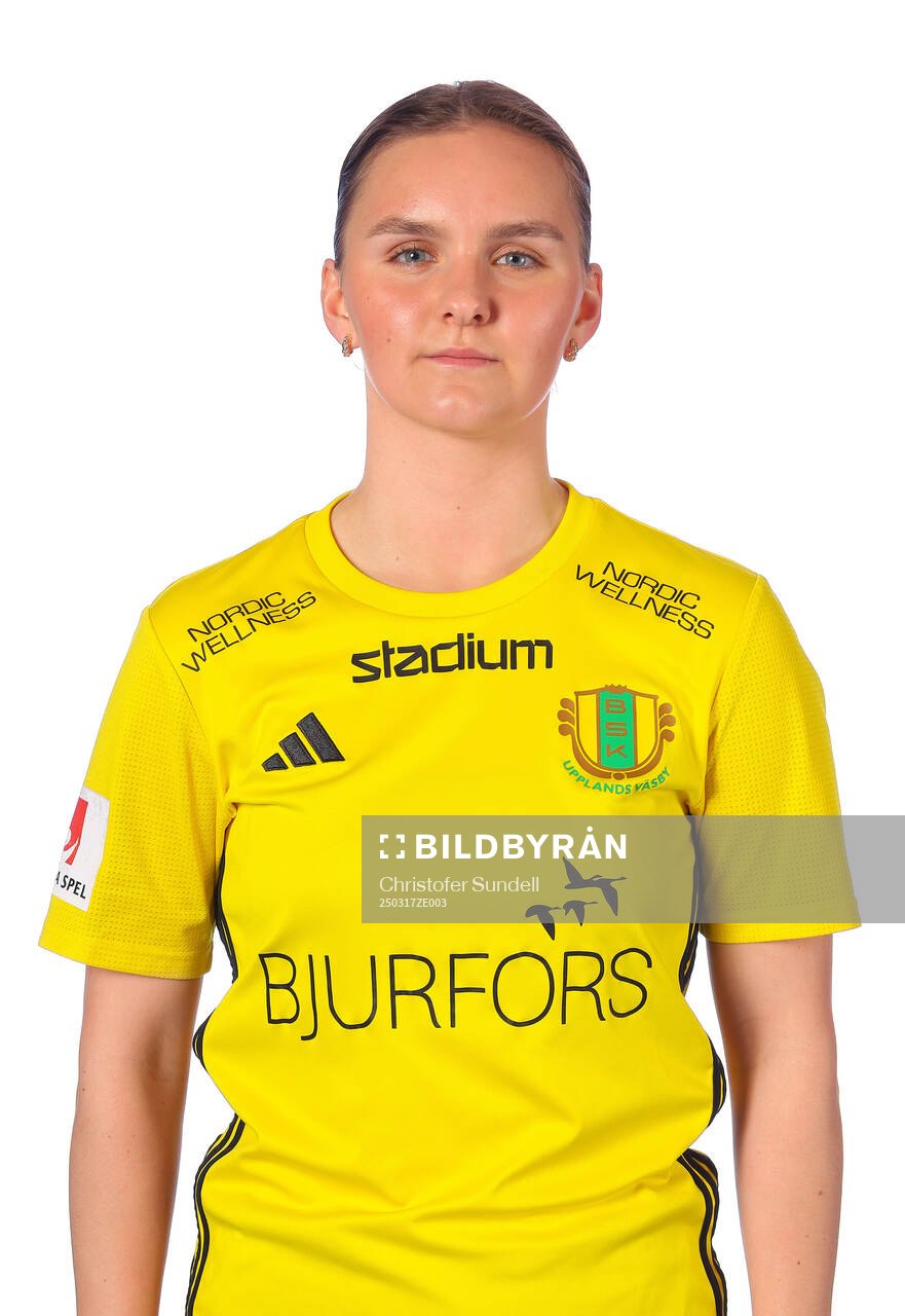 Bollstanäs Kornelia Starczynska poserar för ett porträtt den 17 mars 2025 i Bollstanäs.