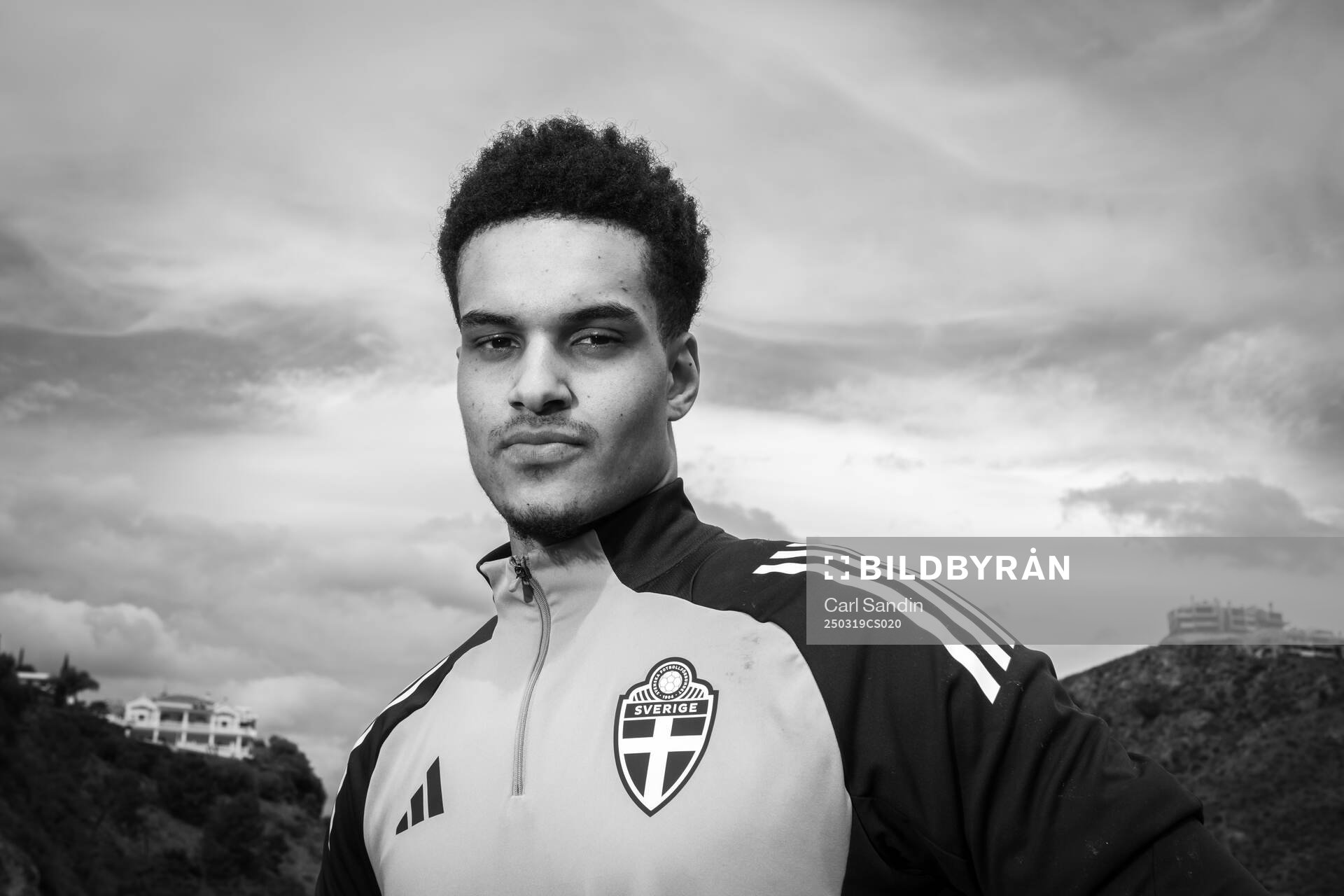 Goalkeeper Oliver Dovin of the Swedish men's national
